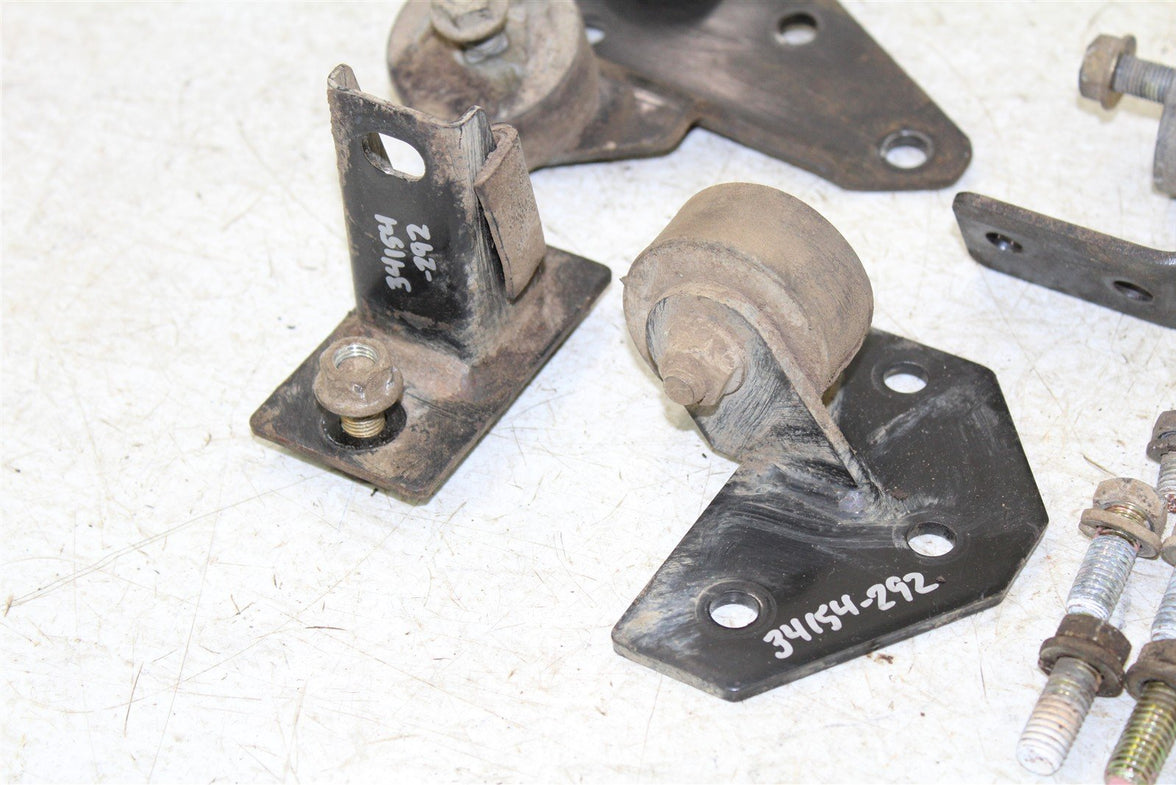 2001 Polaris Xplorer 400 4x4 Engine Isolator Mounts Motor Brackets 34154