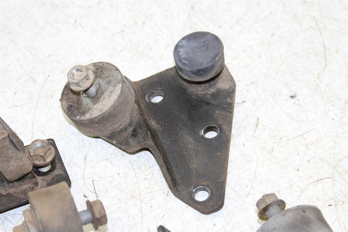 2001 Polaris Xplorer 400 4x4 Engine Isolator Mounts Motor Brackets 34154