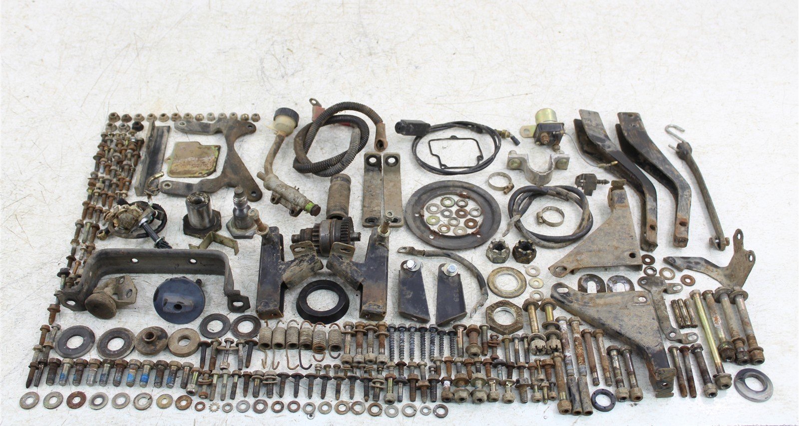 2001 Polaris Xplorer 400 4x4 Chassis Bolt Kit Hardware Mount Bracket Wire 34154