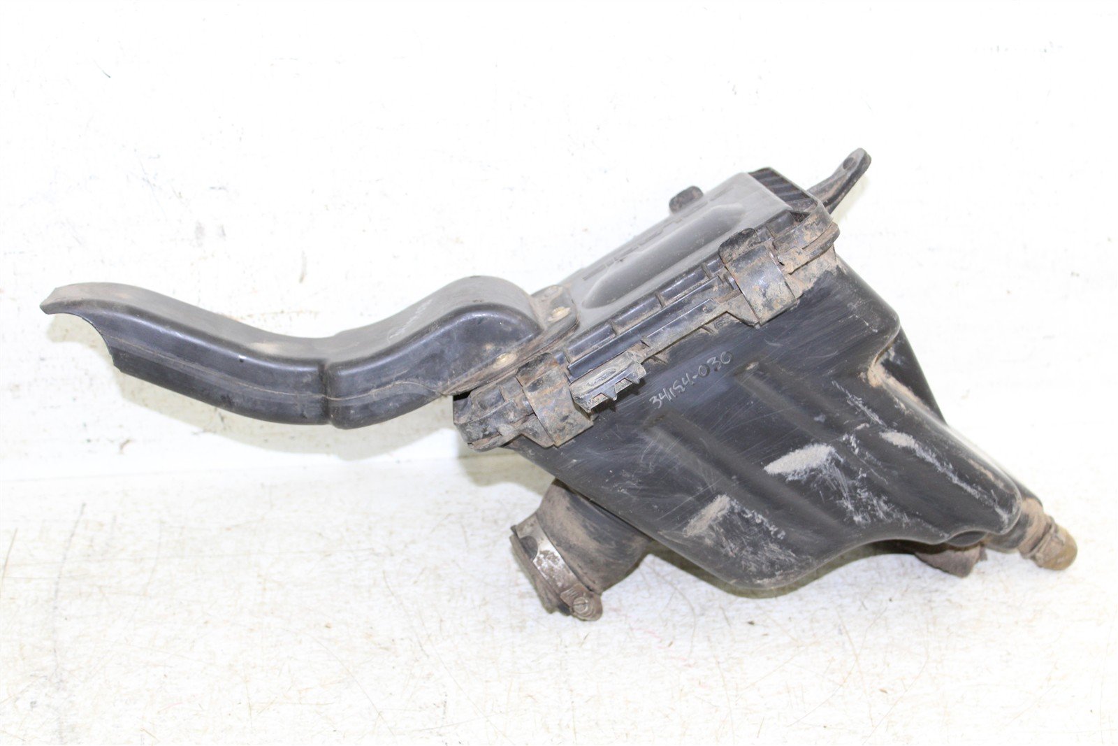 2001 Polaris Xplorer 400 4x4 Air Box Intake Housing Boot Filter Cage 34154