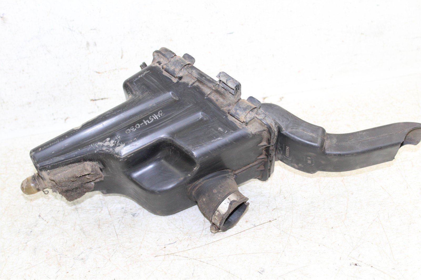 2001 Polaris Xplorer 400 4x4 Air Box Intake Housing Boot Filter Cage 34154
