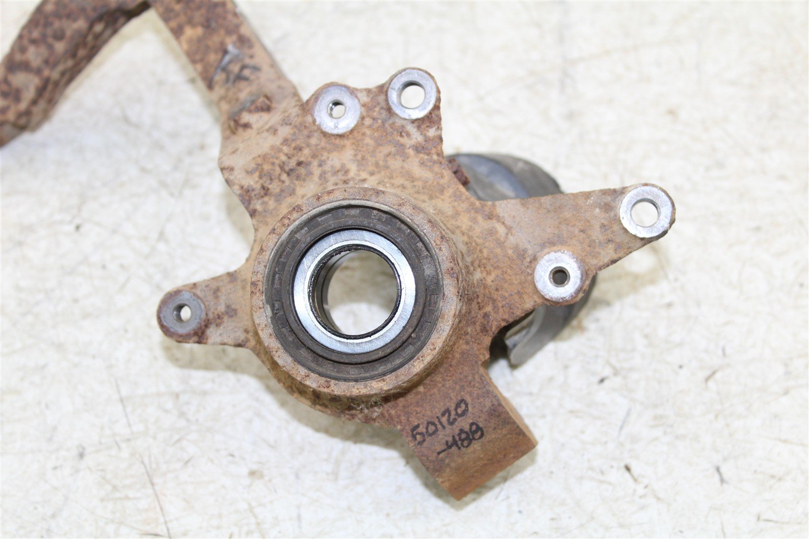 1998 Yamaha Grizzly 600 4x4 Front Right Knuckle Control Arm Mount 50120