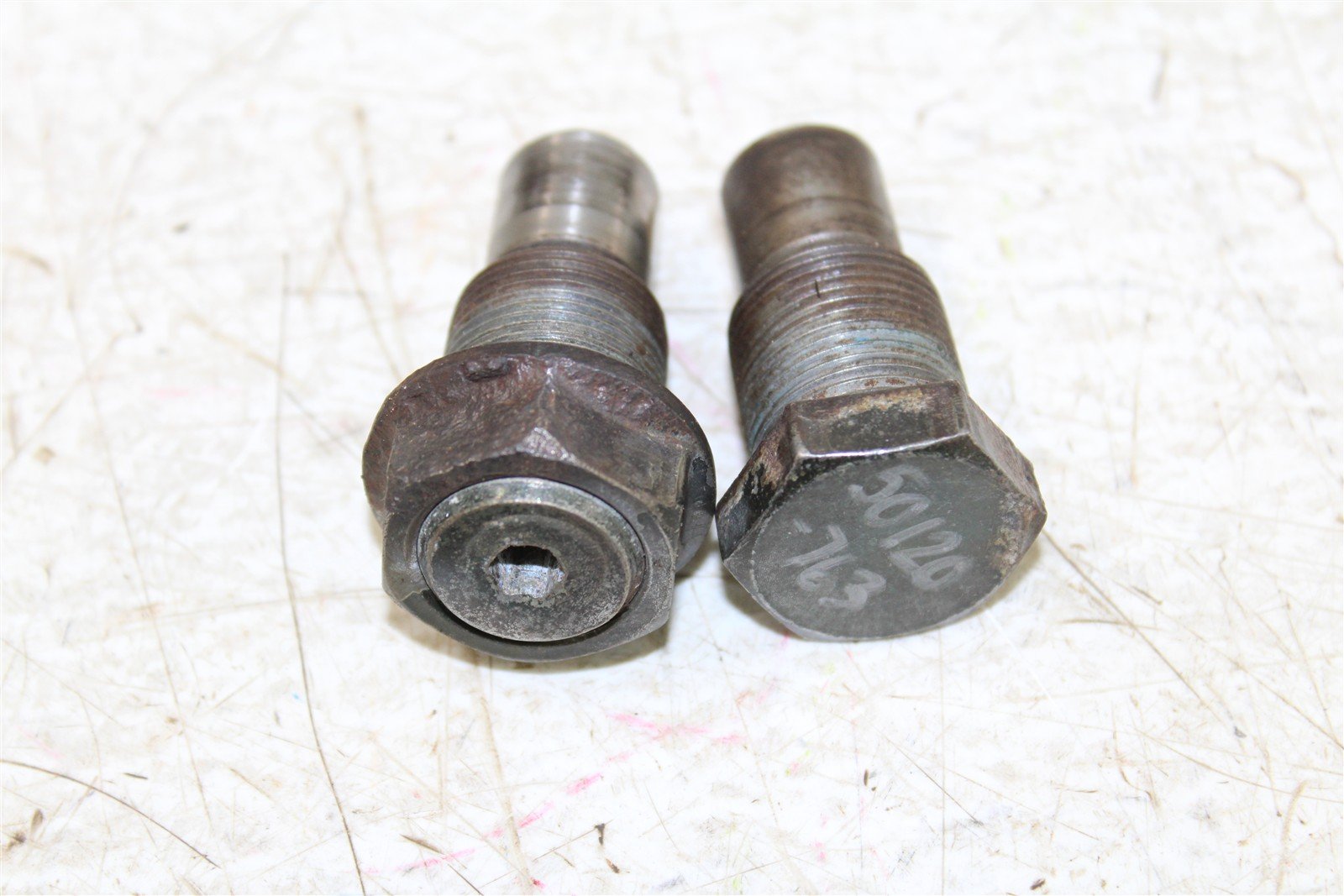 1998 Yamaha Grizzly 600 4x4 Swingarm Pivot Bolts Swing Arm 50120