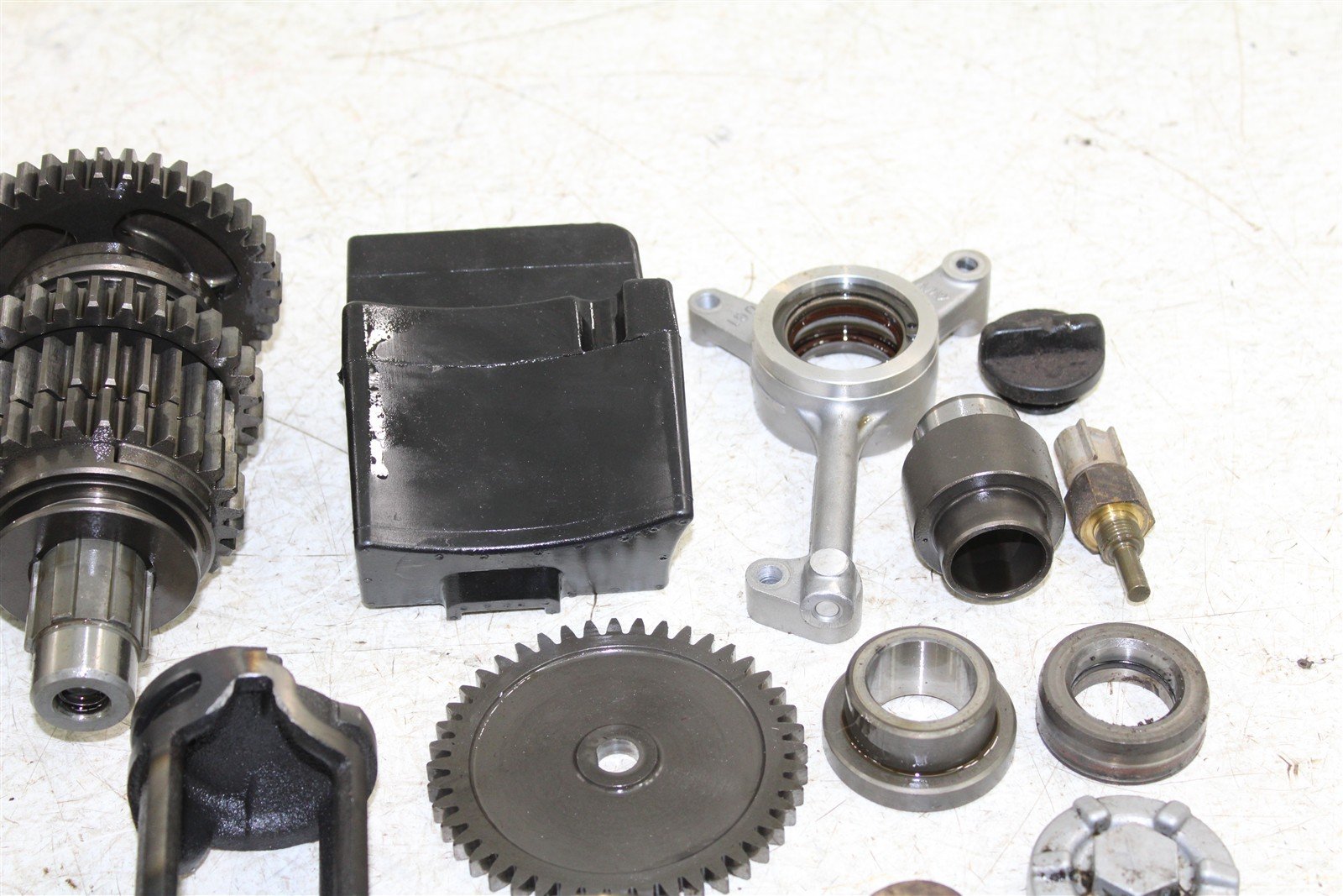 1998 Yamaha Grizzly 600 4x4 Transmission Gears Shift Shaft Forks Drum 50120