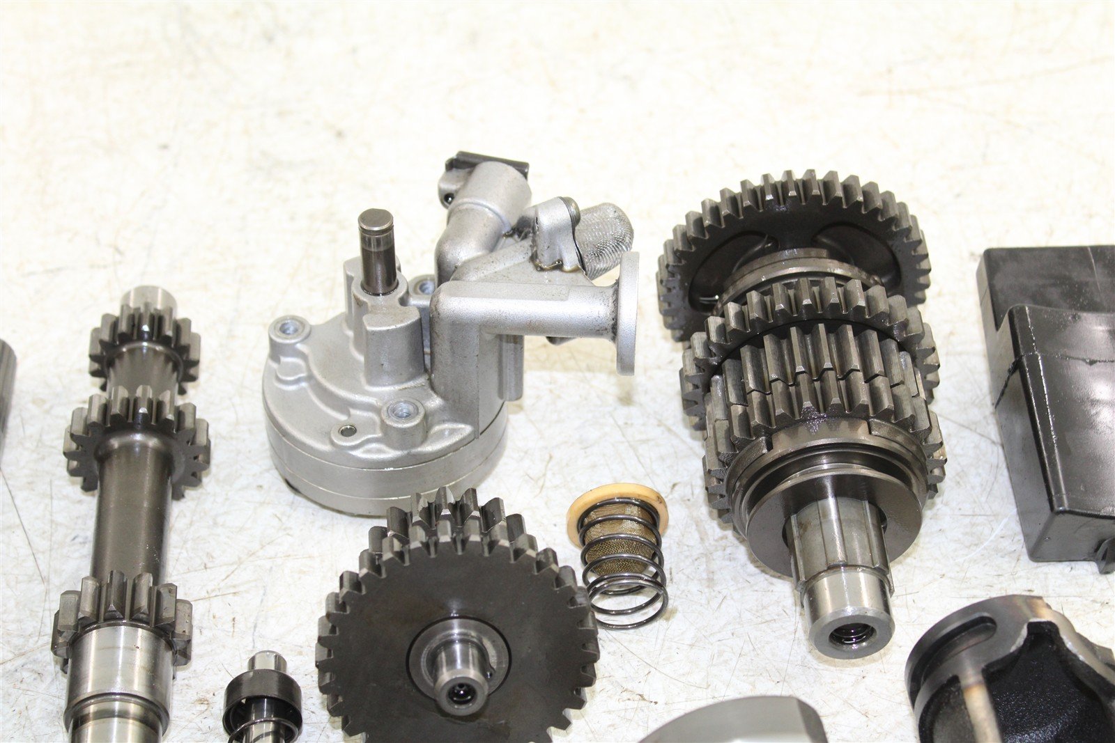 1998 Yamaha Grizzly 600 4x4 Transmission Gears Shift Shaft Forks Drum 50120