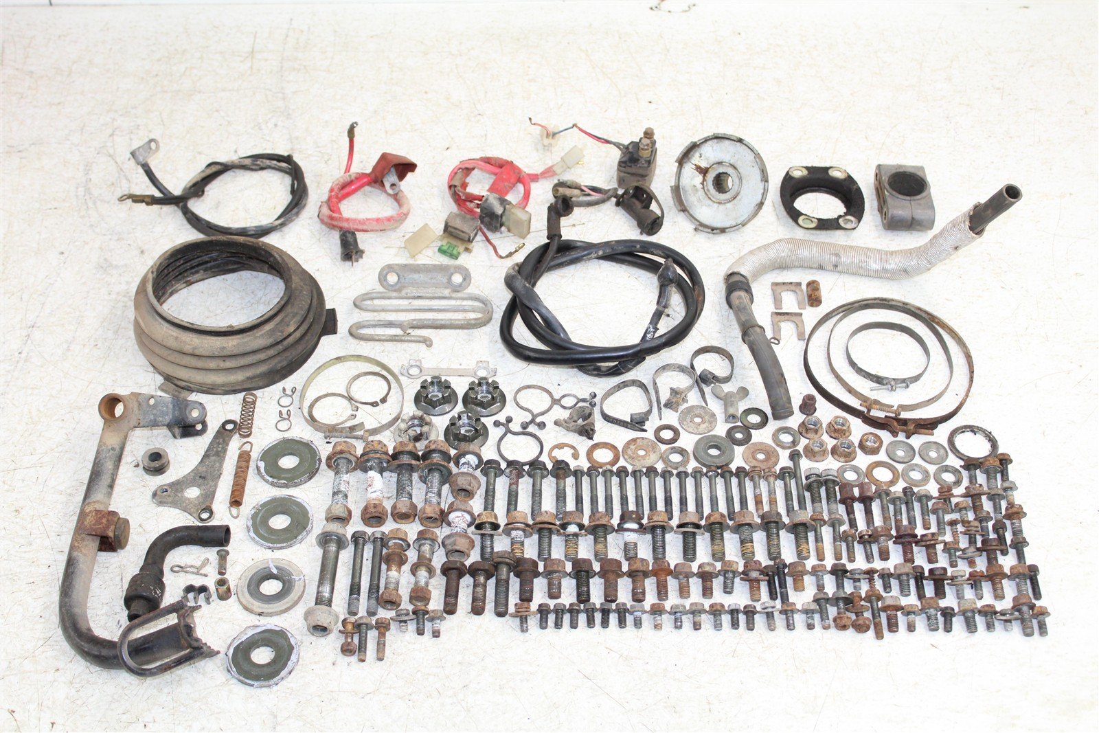 1998 Yamaha Grizzly 600 4x4 Chassis Bolt Kit Hardware Bracket Mount Wire 50120