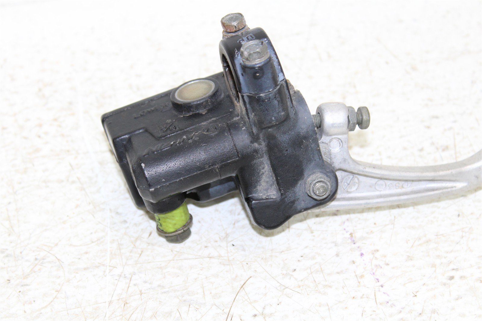 1998 Yamaha Grizzly 600 4x4 Front Brake Master Cylinder Lever 50120
