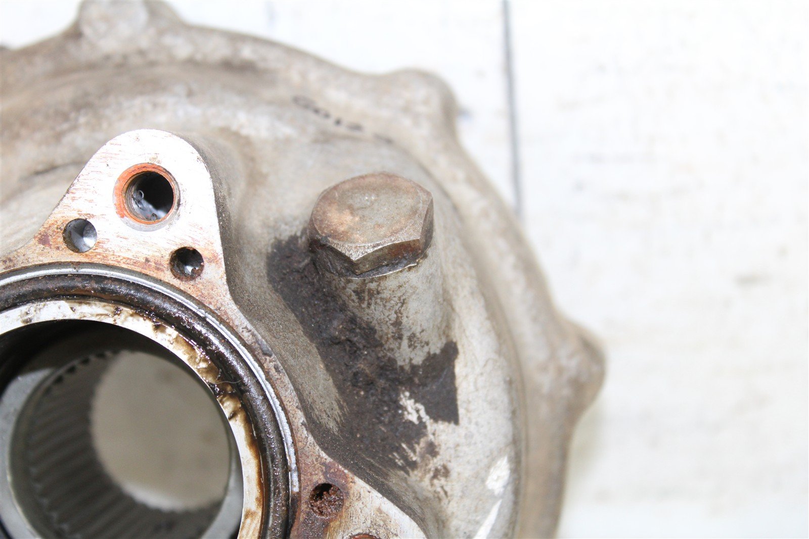 1998 Yamaha Grizzly 600 4x4 Rear Differential 50120