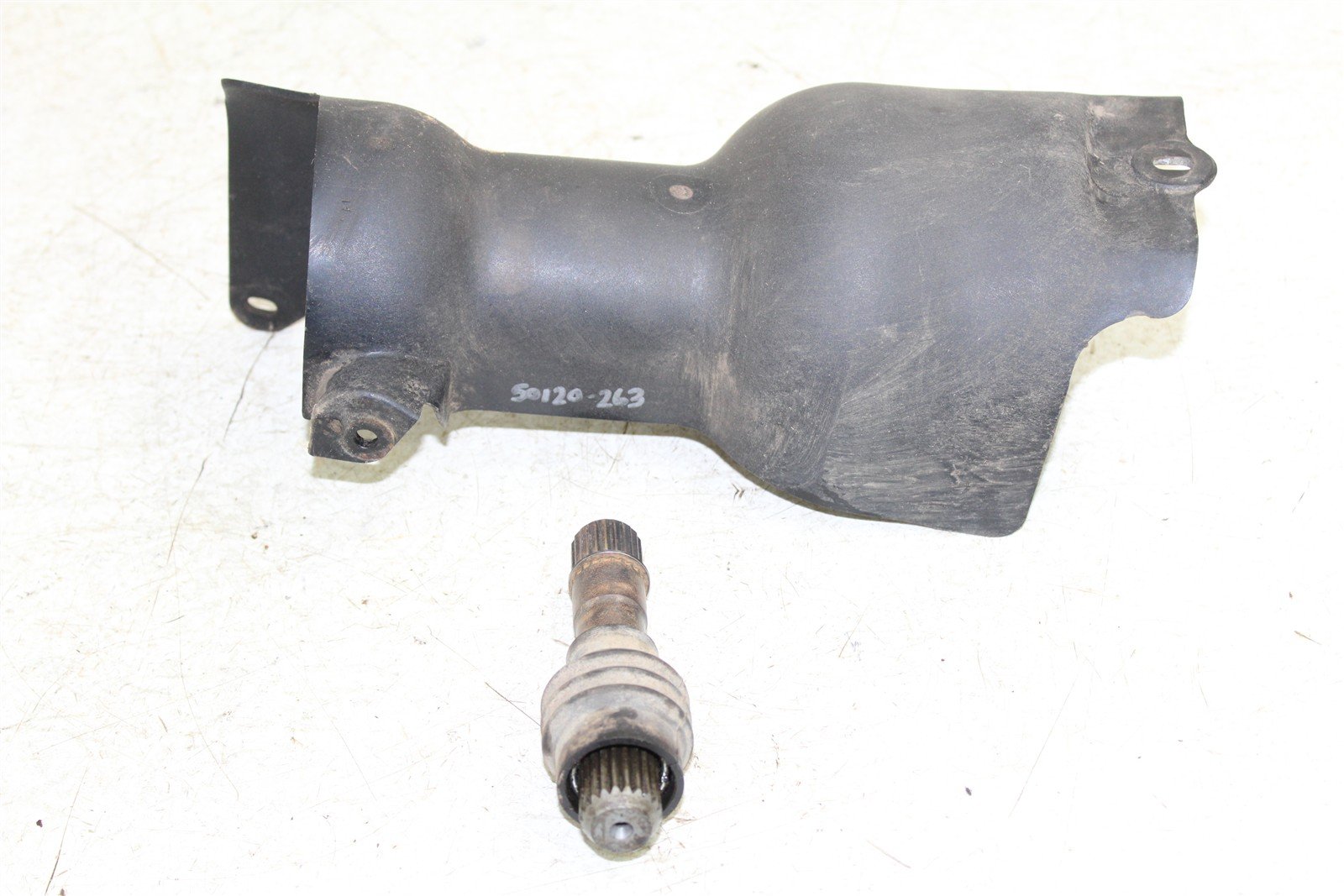 1998 Yamaha Grizzly 600 4x4 Front Drive Shaft w/ Cover Guard 50120