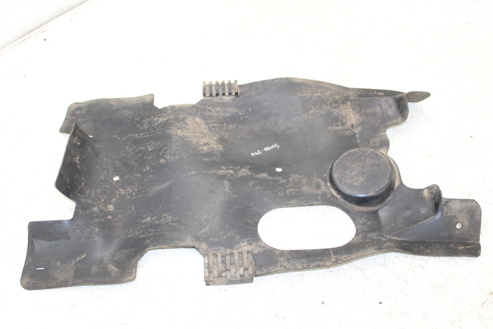 1998 Yamaha Grizzly 600 4x4 Lower Gas Fuel Tank Heatshield 50120