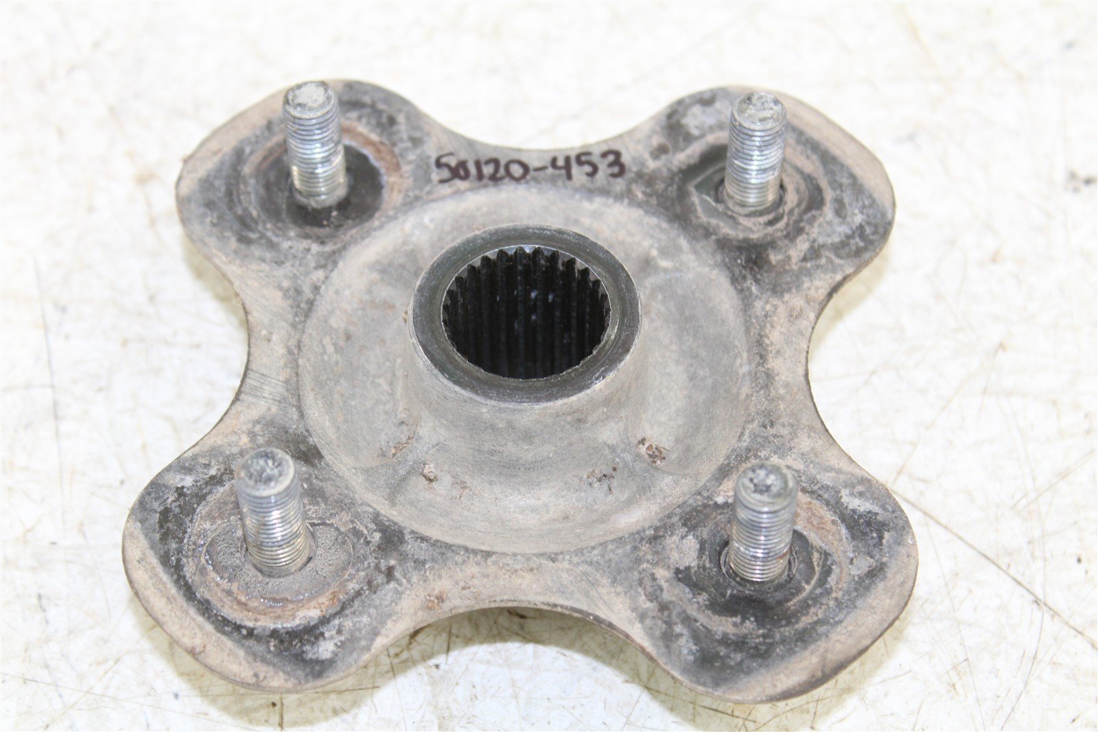 1998 Yamaha Grizzly 600 4x4 Rear Left Hub Wheel Mount 50120
