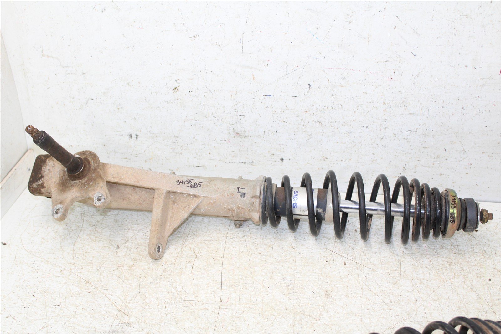 2001 Polaris Magnum 325 2x4 Front Shocks Spring Absorber Left Right 34155
