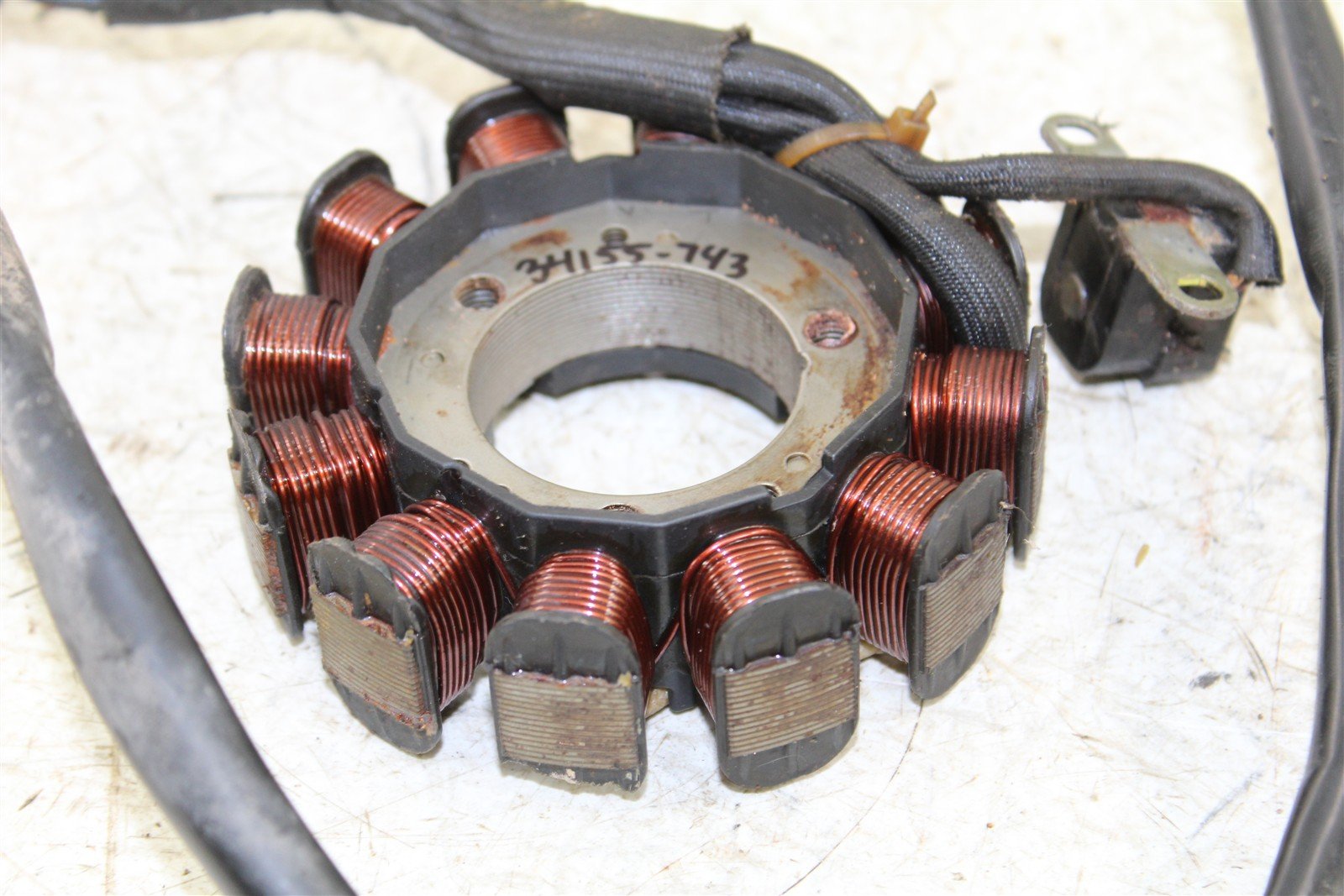 2001 Polaris Magnum 325 2x4 Stator Magneto Generator Coil 34155