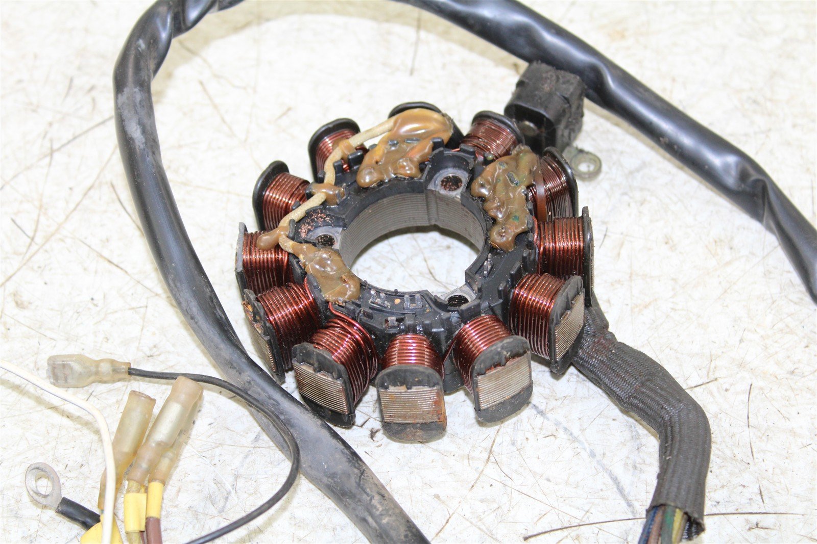 2001 Polaris Magnum 325 2x4 Stator Magneto Generator Coil 34155