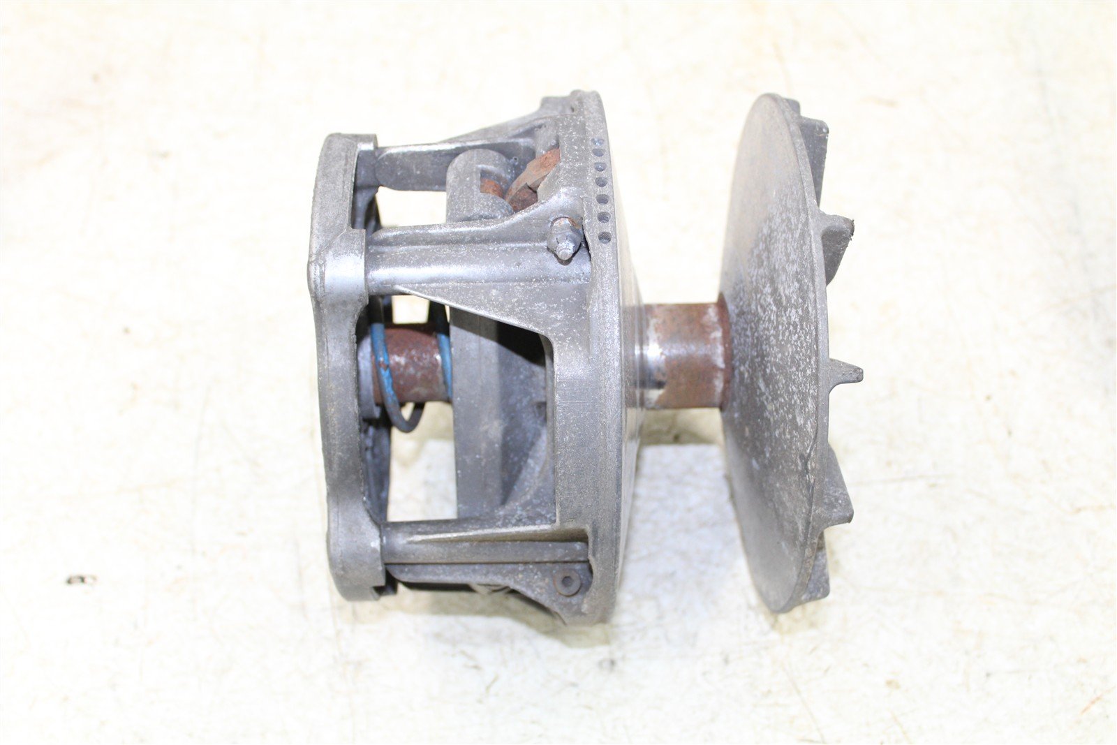 2001 Polaris Magnum 325 2x4 Primary Drive Clutch 34155