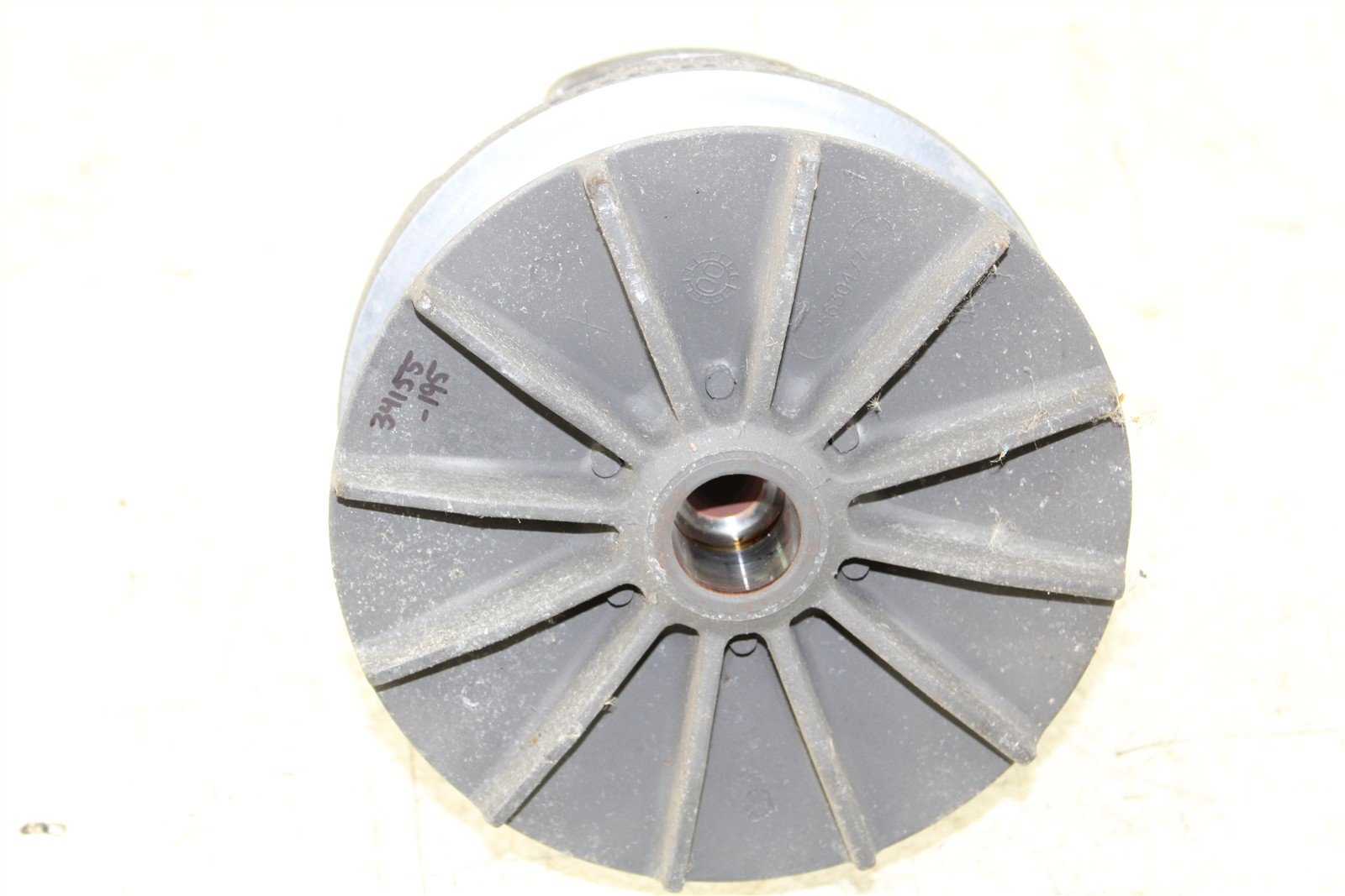 2001 Polaris Magnum 325 2x4 Primary Drive Clutch 34155