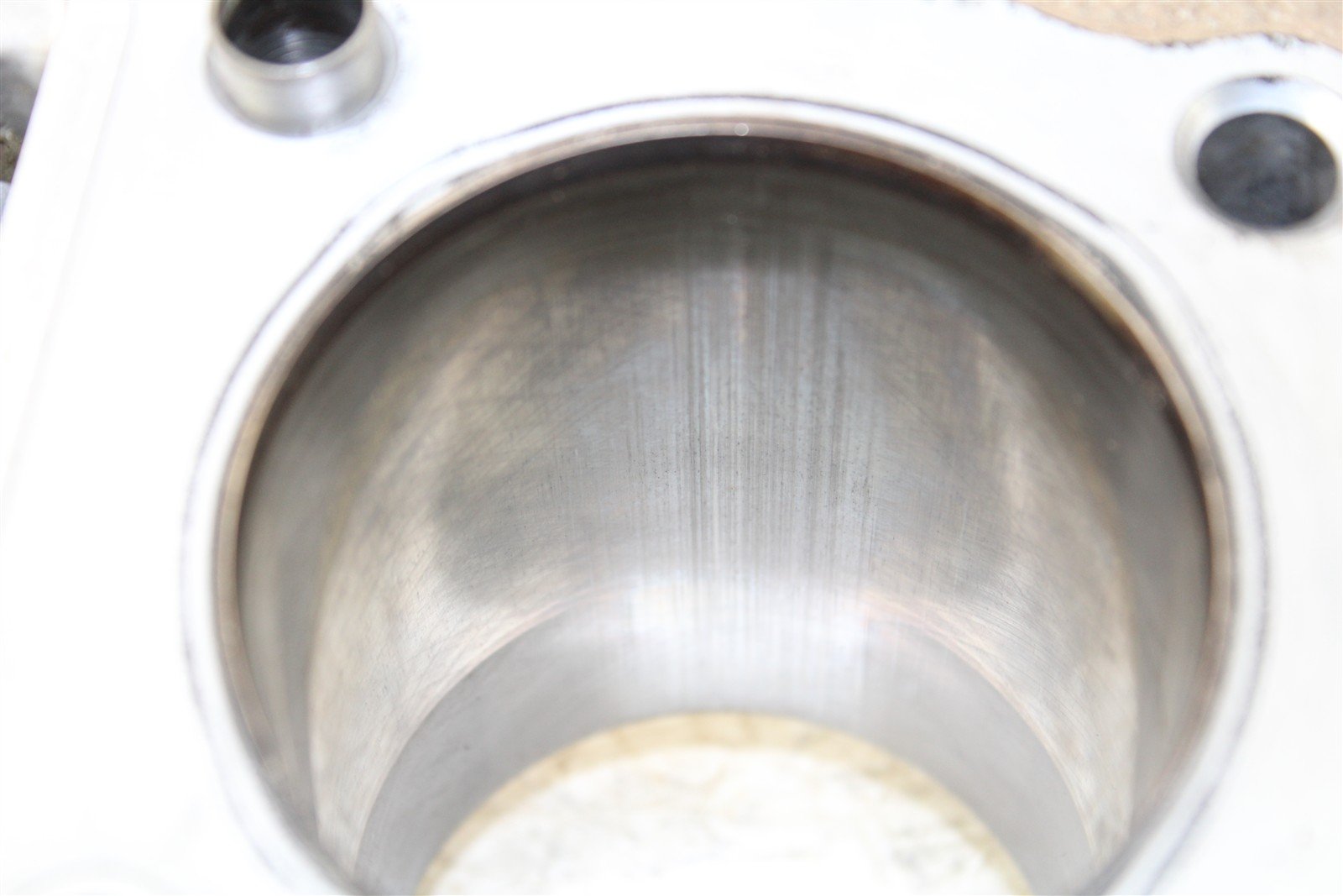 2001 Polaris Magnum 325 2x4 Engine Cylinder Jug 34155