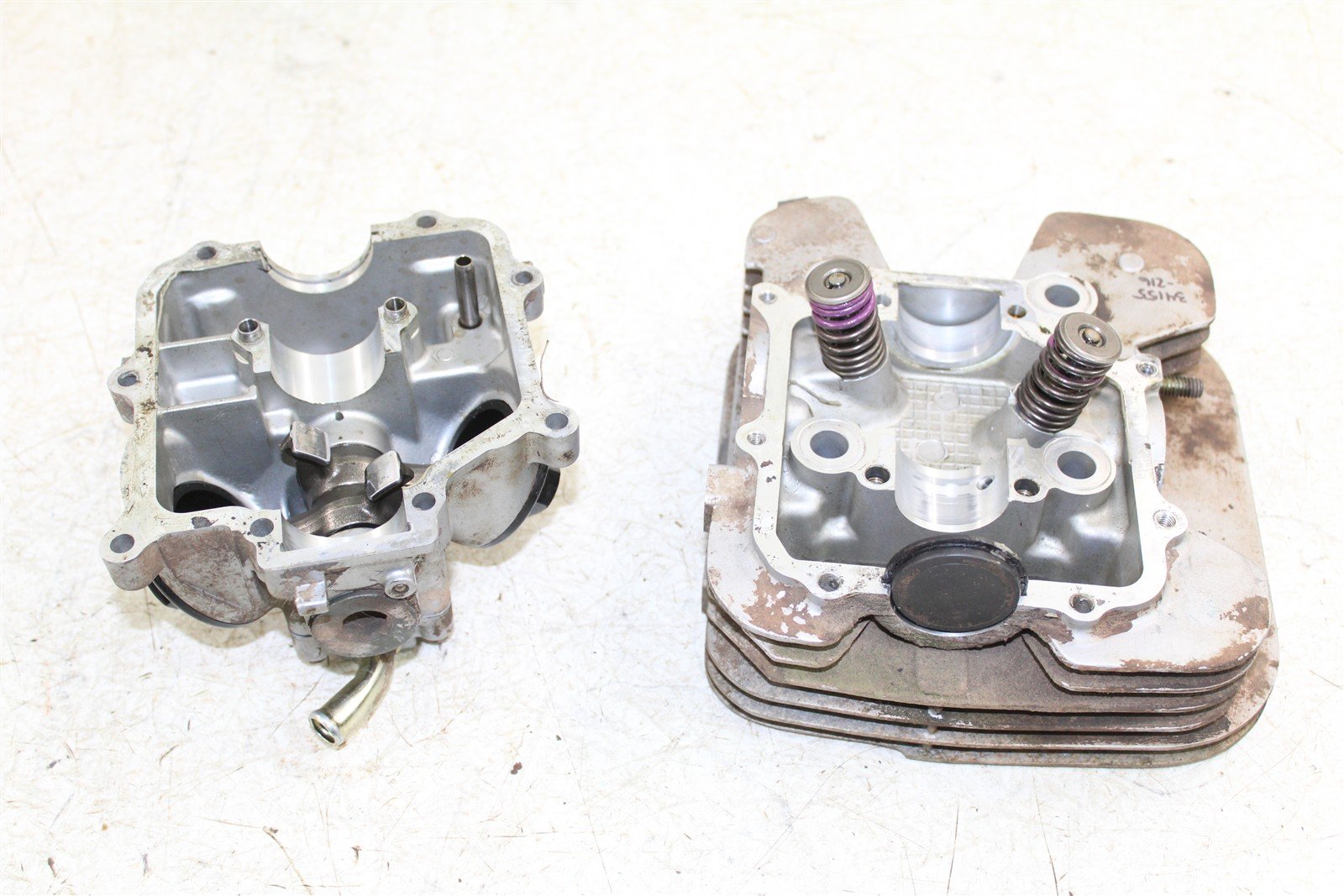 2001 Polaris Magnum 325 2x4 Cylinder Head Valve Cover Rocker Arms 34155