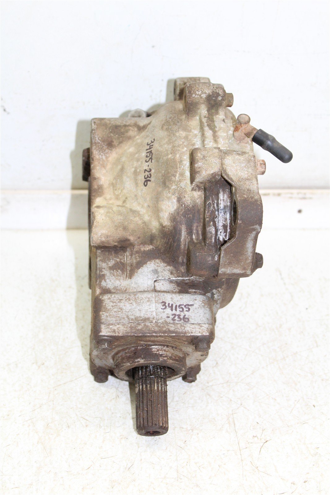 2001 Polaris Magnum 325 2x4 Rear Differential 34155
