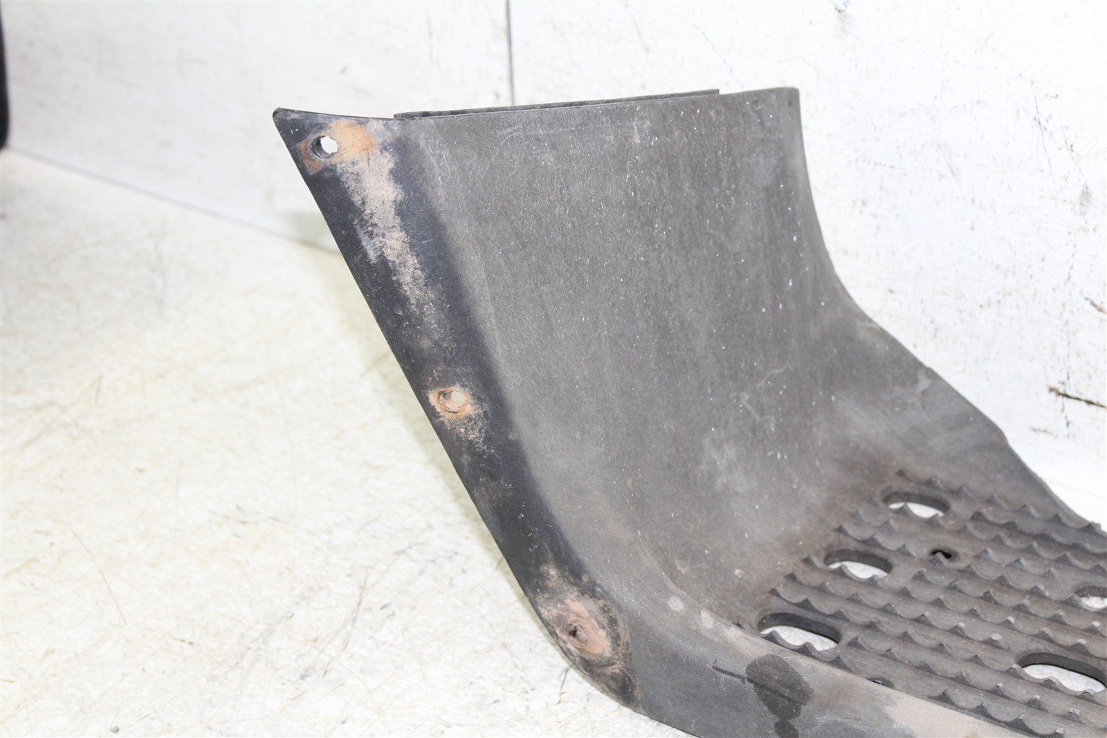 2001 Polaris Magnum 325 2x4 Left Foot Well Rest 34155