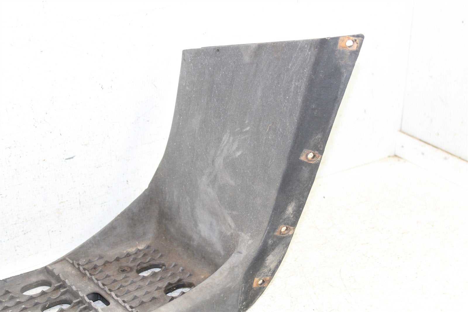 2001 Polaris Magnum 325 2x4 Left Foot Well Rest 34155