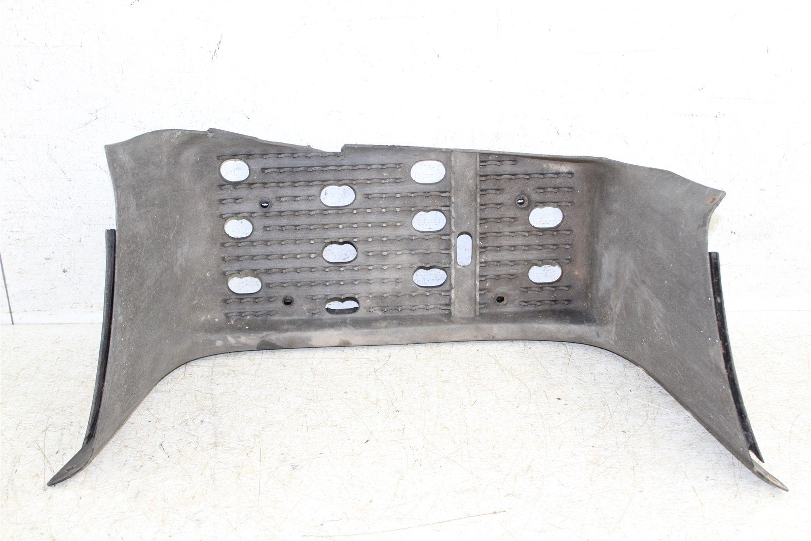2001 Polaris Magnum 325 2x4 Left Foot Well Rest 34155