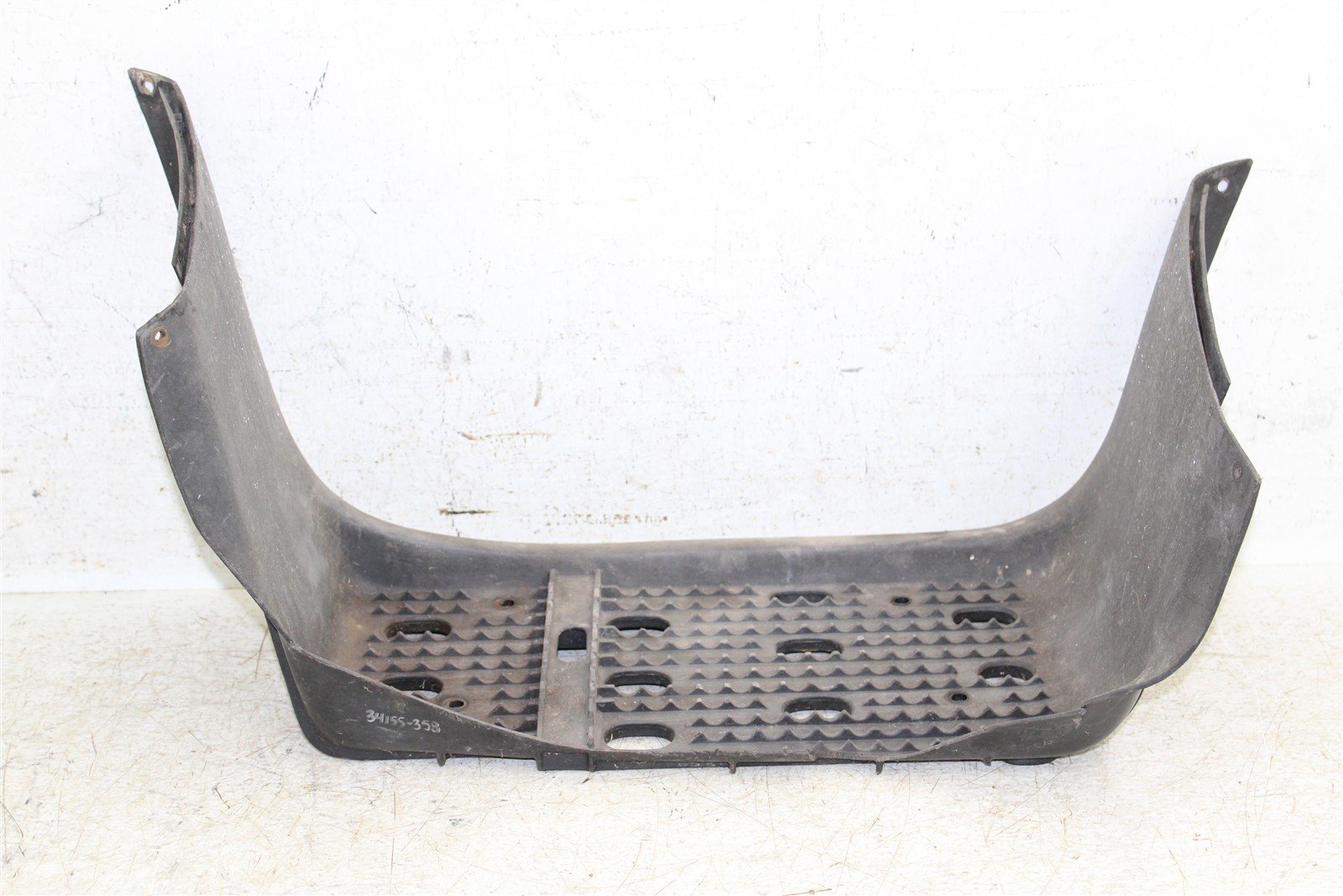 2001 Polaris Magnum 325 2x4 Left Foot Well Rest 34155