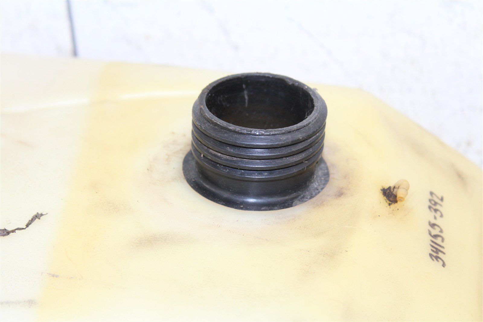 2001 Polaris Magnum 325 2x4 Gas Fuel Tank 34155