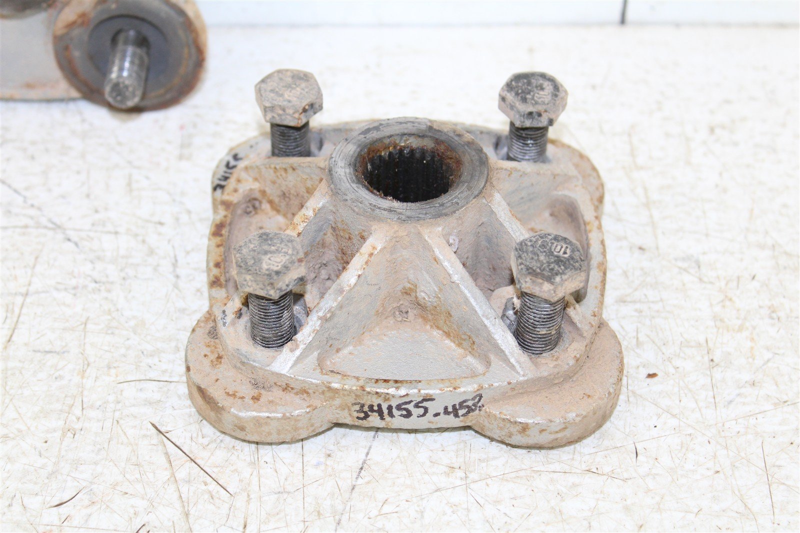 2001 Polaris Magnum 325 2x4 Rear Hubs Wheel Mounts Steel 34155