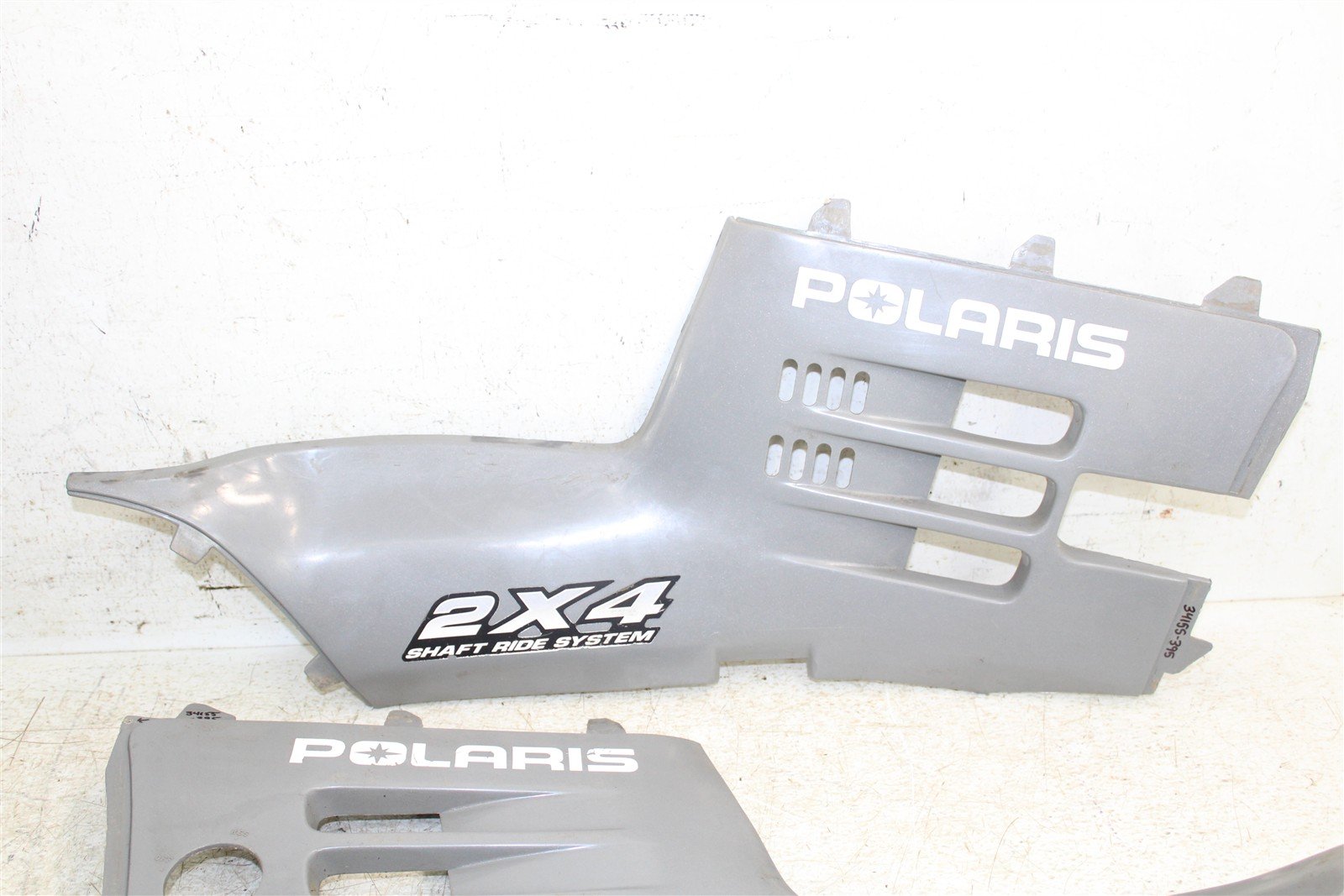 2001 Polaris Magnum 325 2x4 Plastic Side Panels Left Right 34155