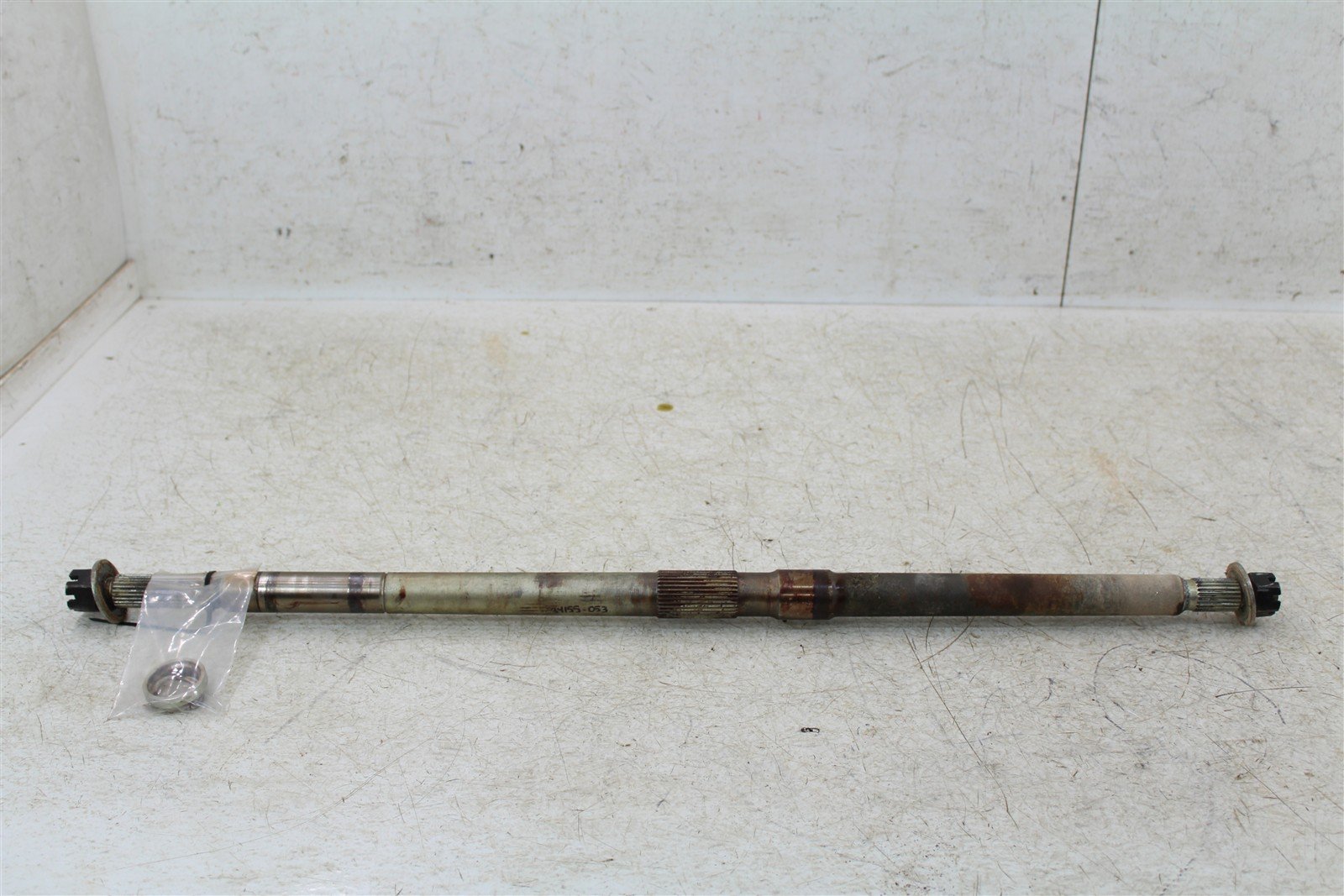 2001 Polaris Magnum 325 2x4 Rear Drive Axle 34155