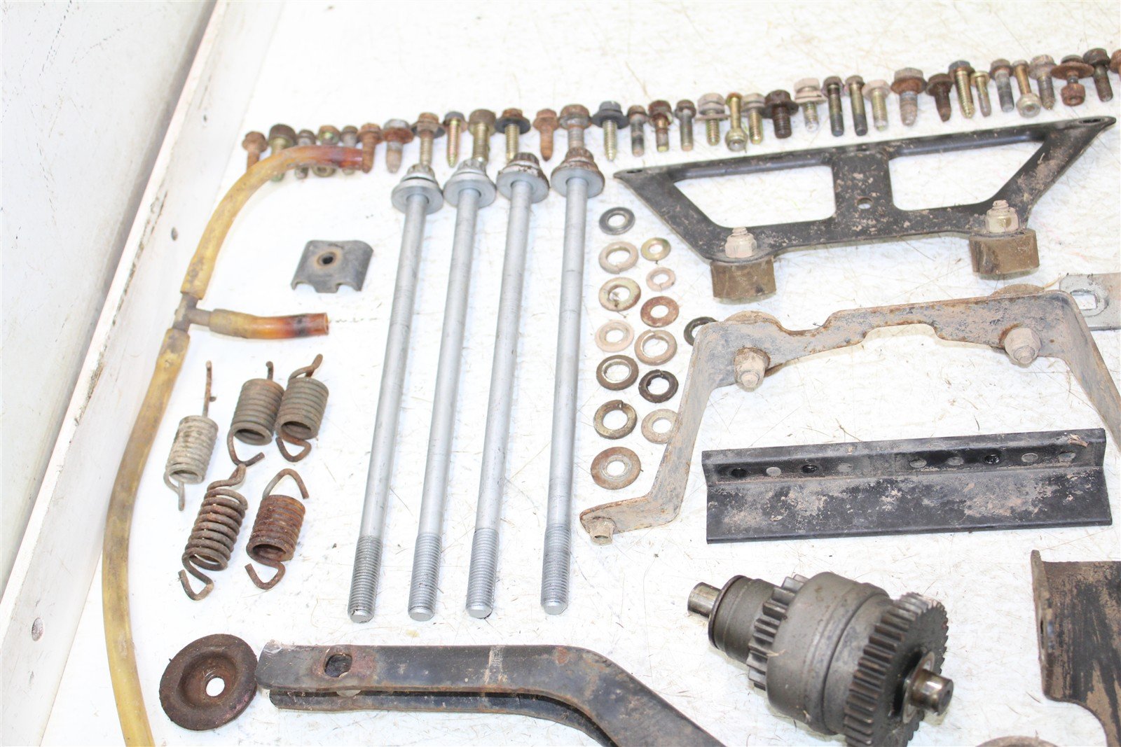 2001 Polaris Magnum 325 2x4 Chassis Bolt Kit Hardware Bracket Mount Wire 34155
