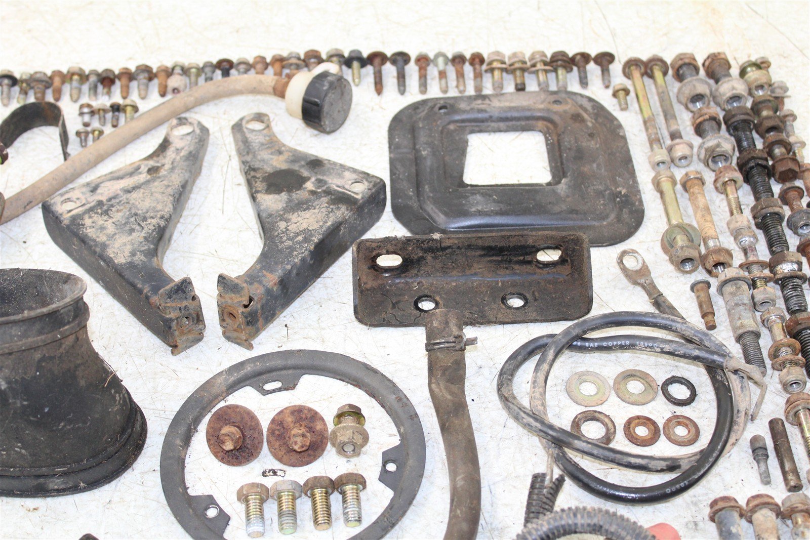 2001 Polaris Magnum 325 2x4 Chassis Bolt Kit Hardware Bracket Mount Wire 34155