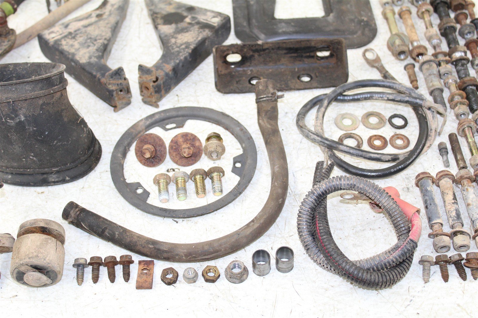 2001 Polaris Magnum 325 2x4 Chassis Bolt Kit Hardware Bracket Mount Wire 34155