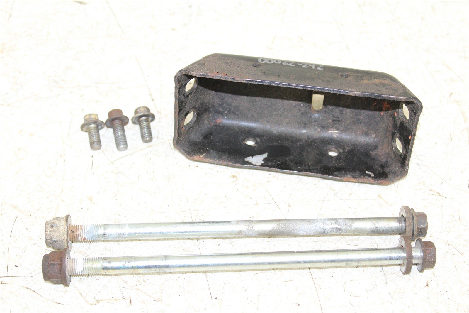 2001 Arctic Cat 500 Manual 4x4 Engine Mounts Motor Brackets 00022