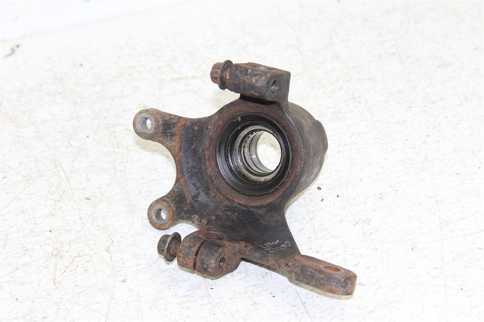 2001 Arctic Cat 500 Manual 4x4 Front Left Knuckle Control Arm Mount 00022
