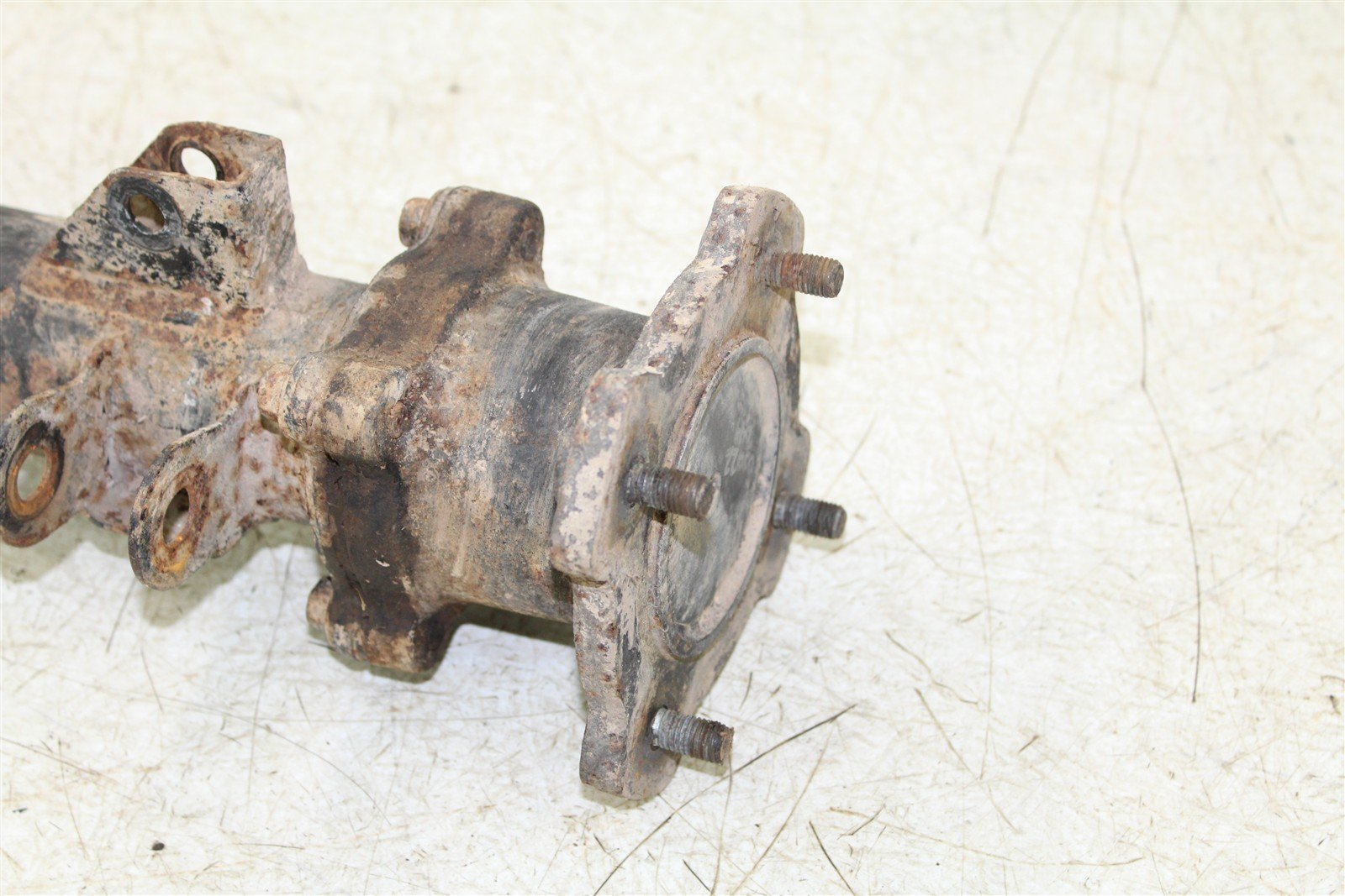 2001 Arctic Cat 500 Manual 4x4 Left Rear Axle w/ Housing & Hub 00022