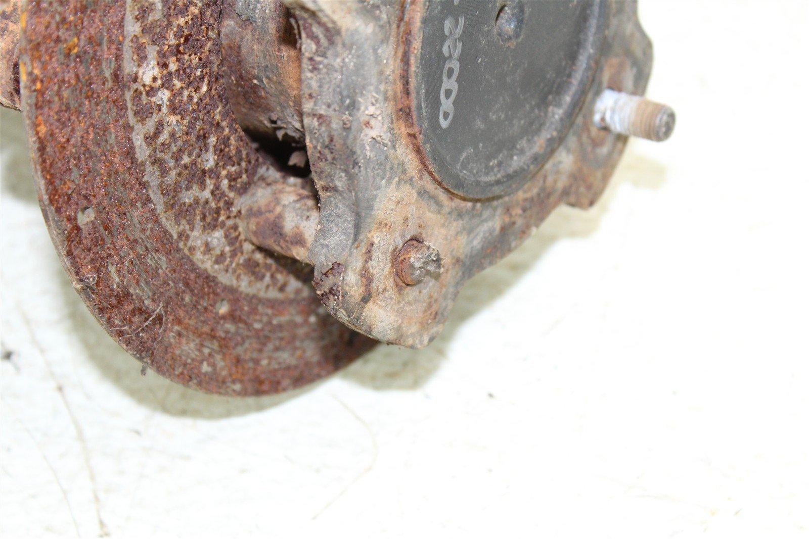 2001 Arctic Cat 500 Manual 4x4 Right Rear Axle w/ Housing & Hub 00022