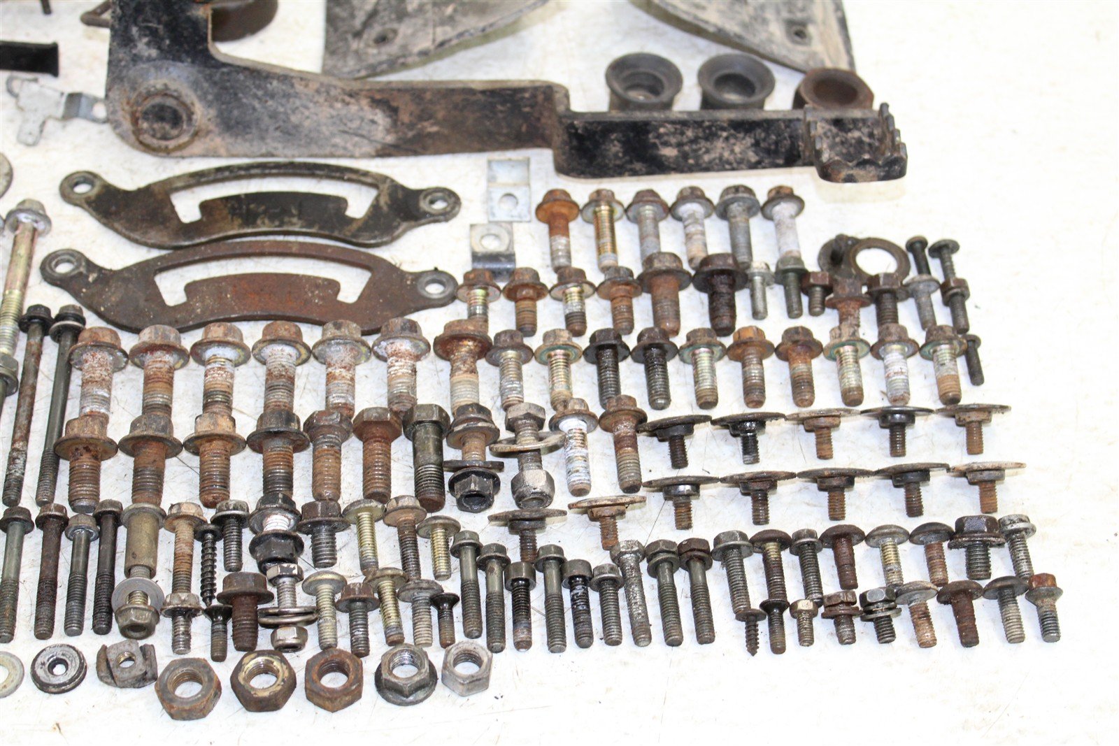 2001 Arctic Cat 500 Manual 4x4 Chassis Bolt Kit Hardware Bracket Wire Hose 00022