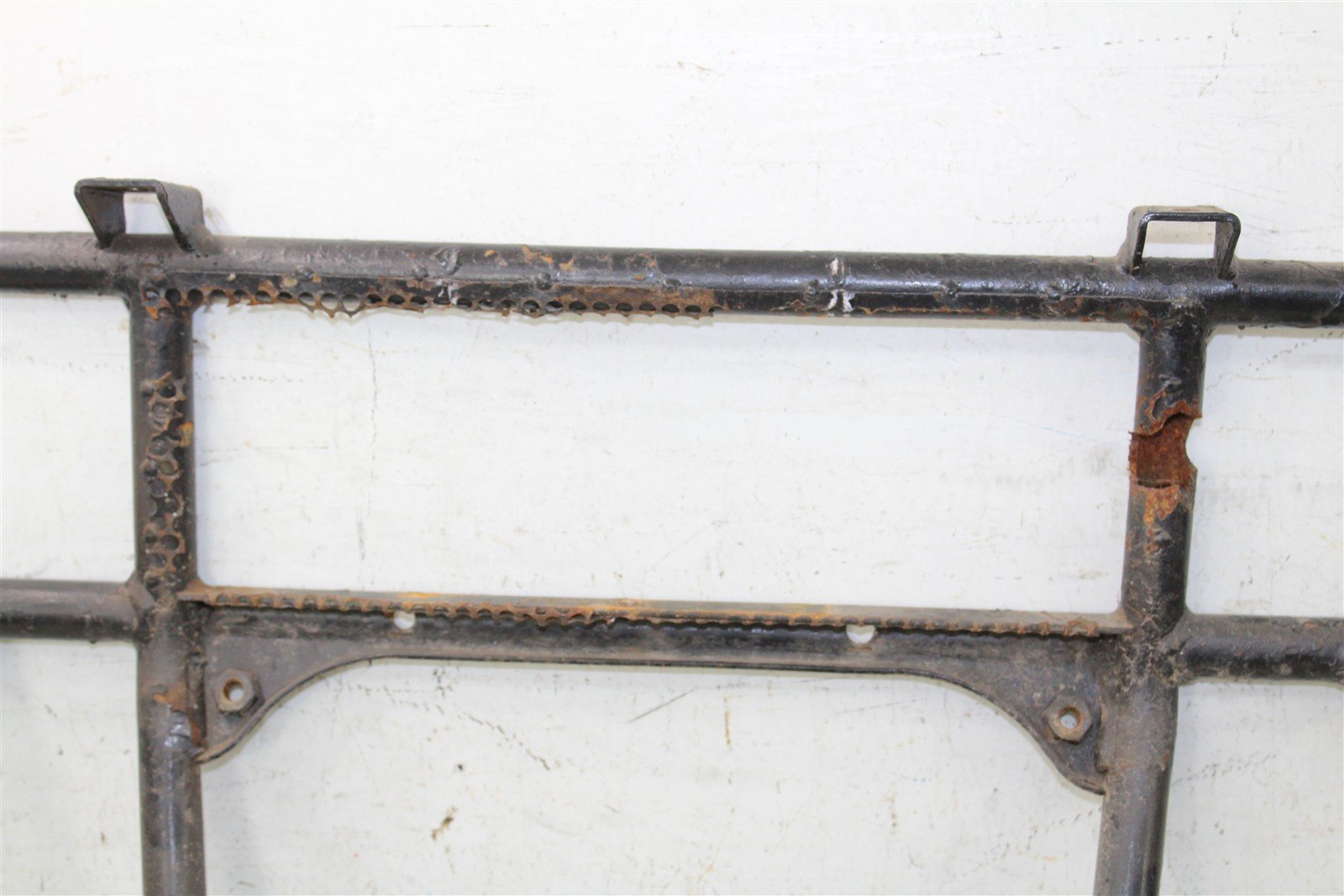 2001 Arctic Cat 500 Manual 4x4 Front Bumper Frame Mount 00022