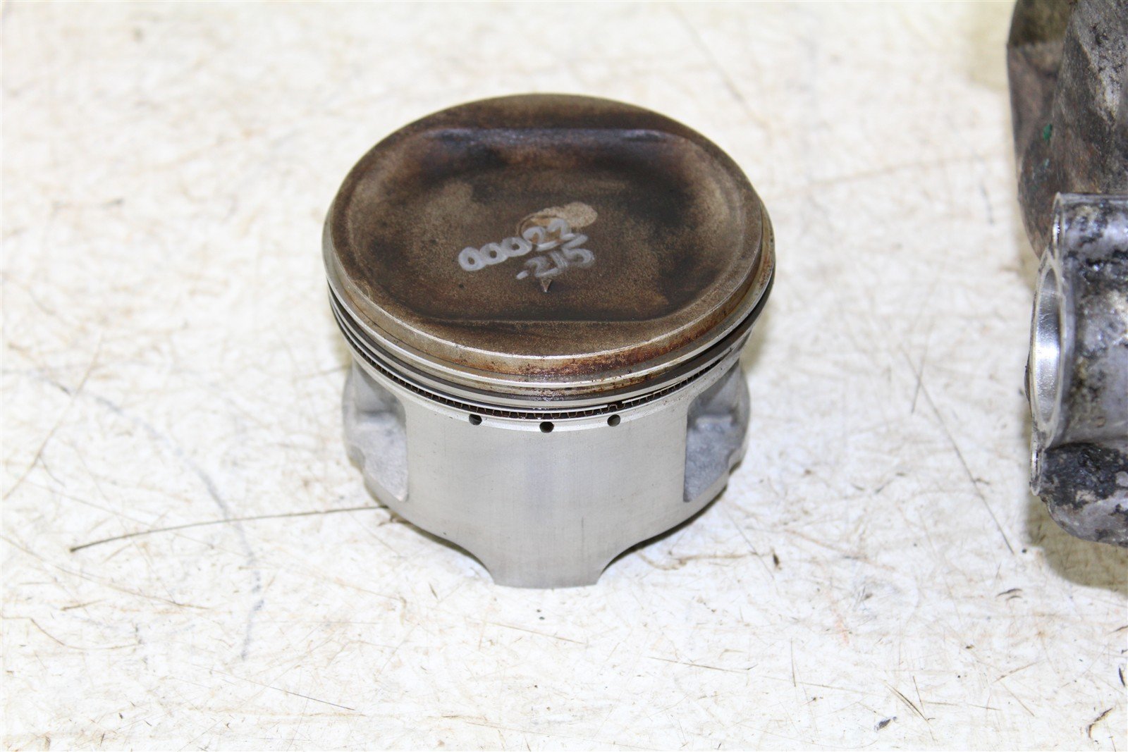2001 Arctic Cat 500 Manual 4x4 Engine Cylinder Jug w/ Piston 00022