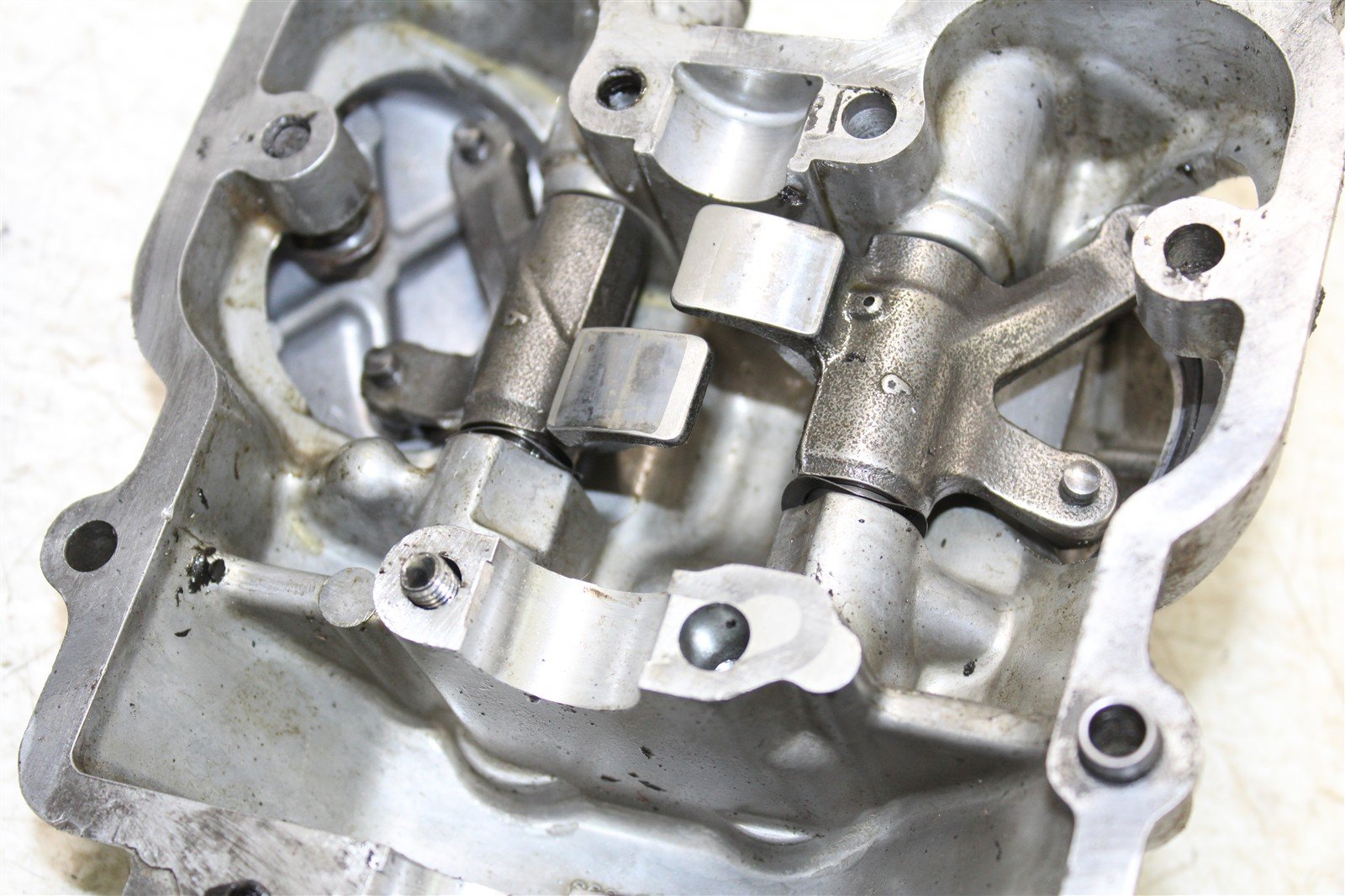 2001 Arctic Cat 500 Manual 4x4 Cylinder Head Valve Cover w/ Rocker Arms 00022