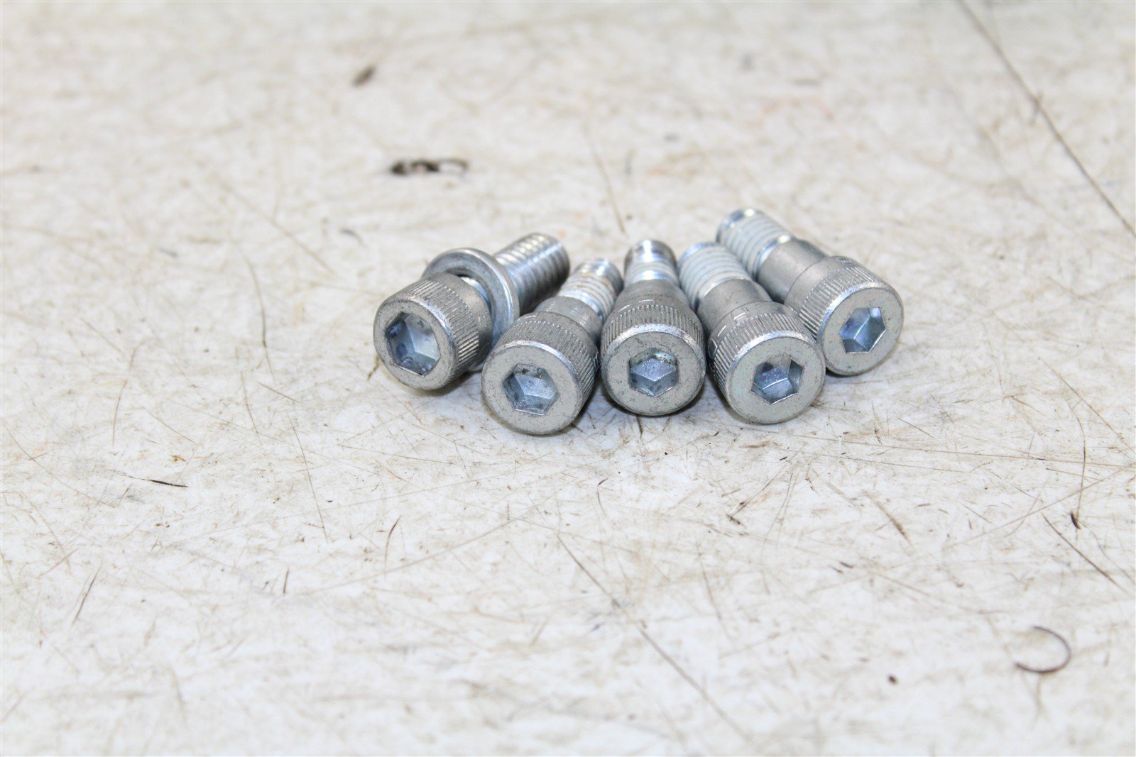 2018 Harley Davidson Touring Passenger Foot Rest Pegs Set 553G