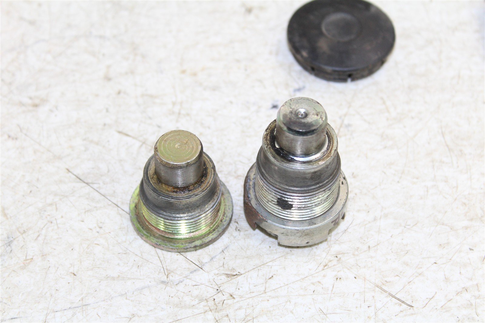 1987 Honda Fourtrax 350D Rear Swingarm Pivot Bolts Swing Arm Nut 11111