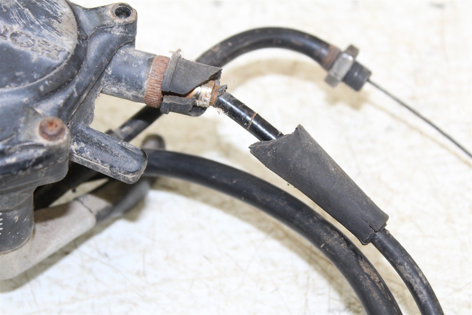 1987 Honda Fourtrax 350D Throttle Lever Housing w/ Cable 11111