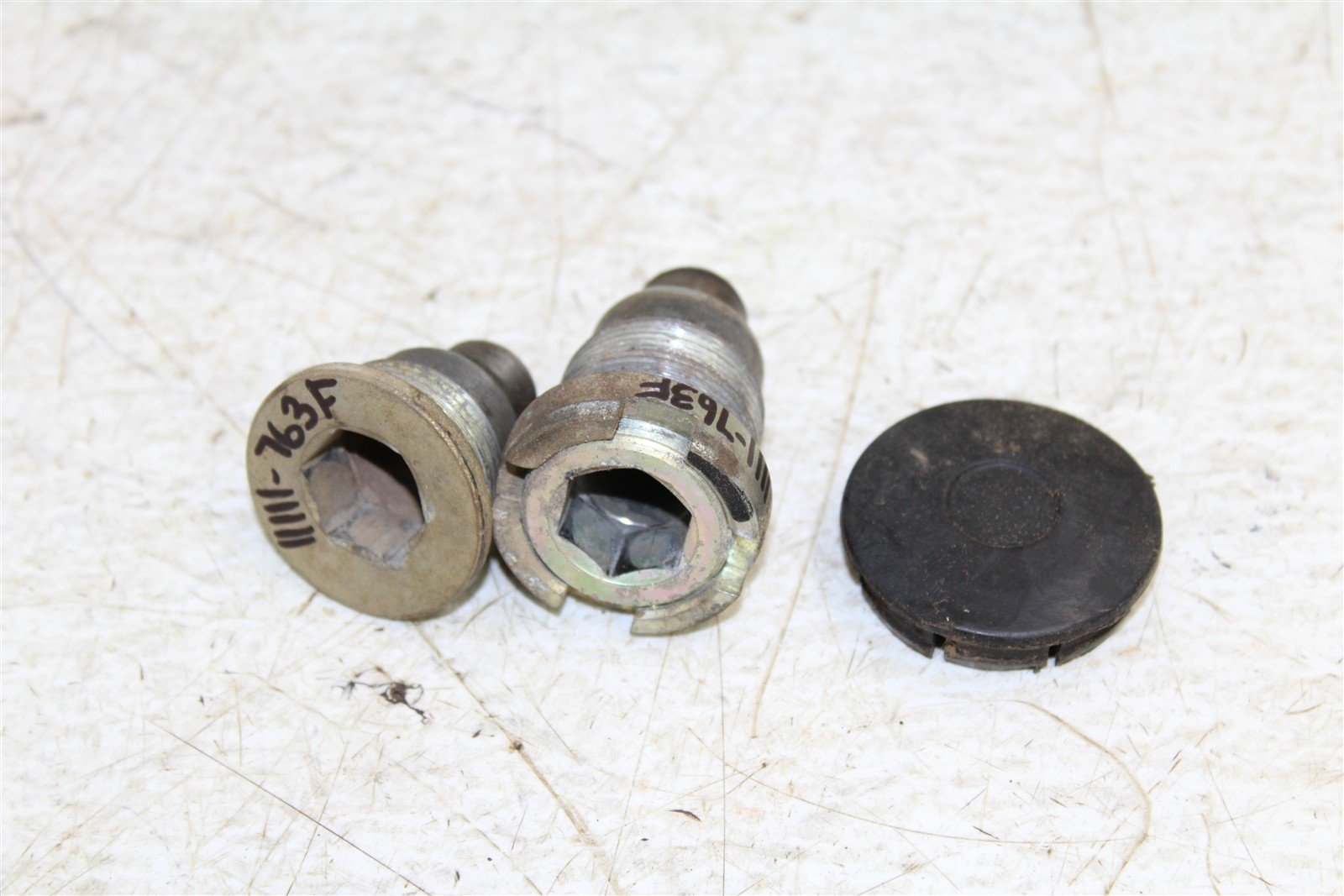 1987 Honda Fourtrax 350D Front Swingarm Pivot Bolts Swing Arm Nut 11111