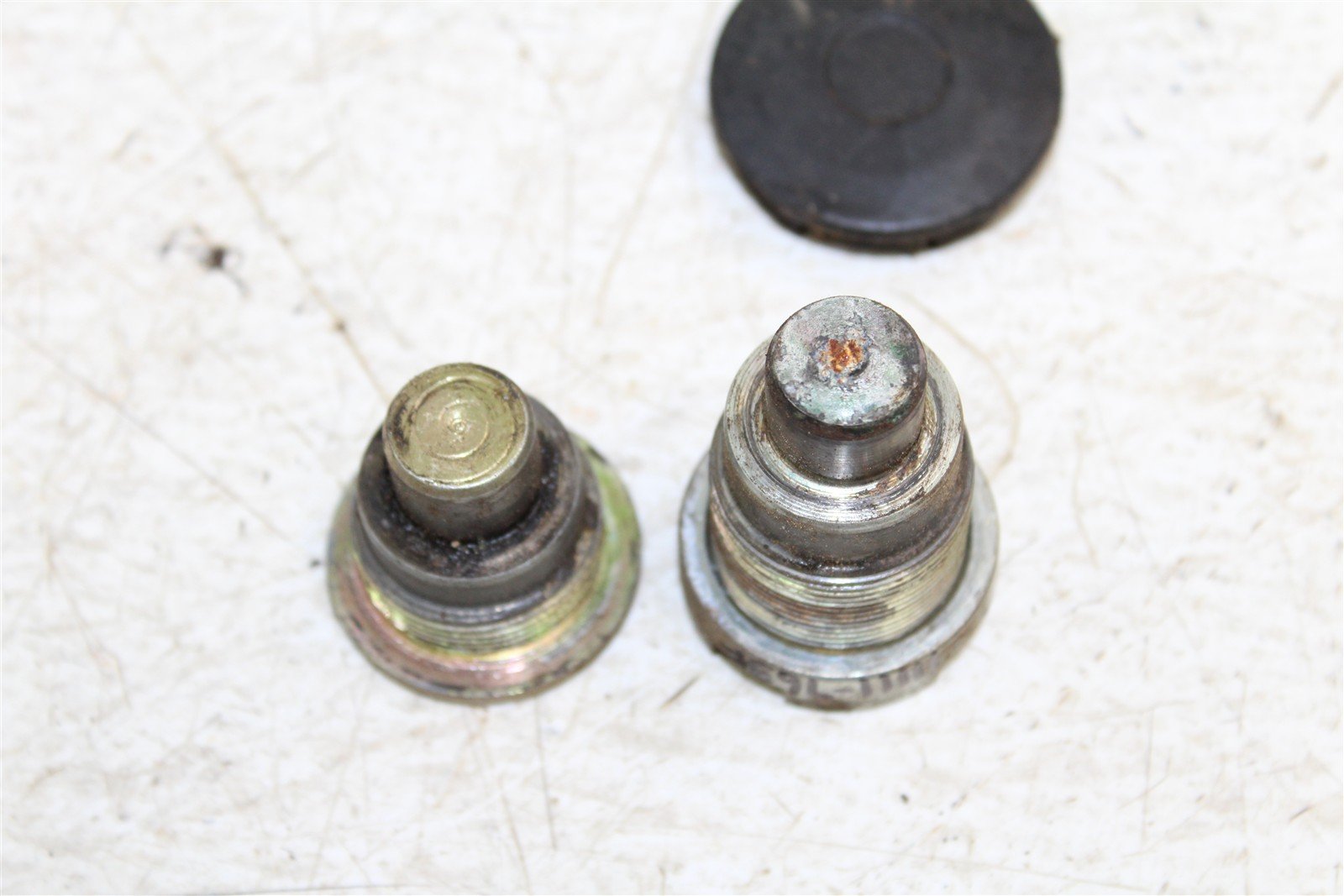 1987 Honda Fourtrax 350D Front Swingarm Pivot Bolts Swing Arm Nut 11111
