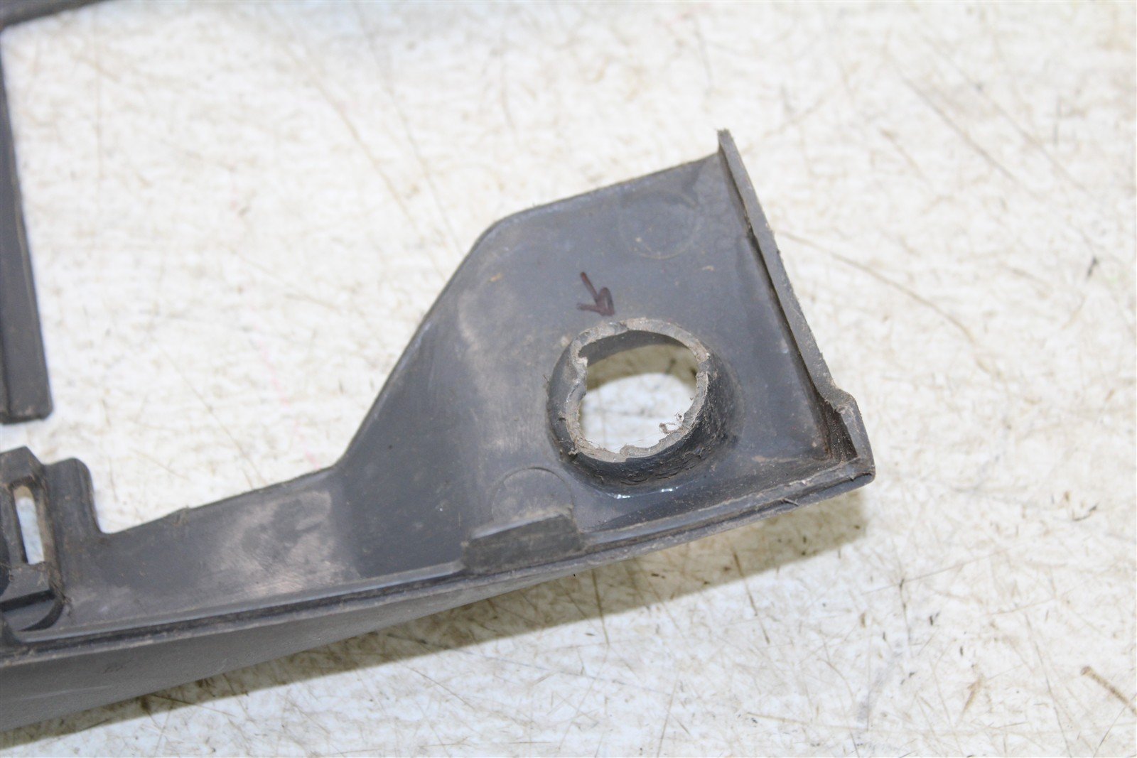 1988 Honda Fourtrax 350D Front Hood Plastic Fender 11111