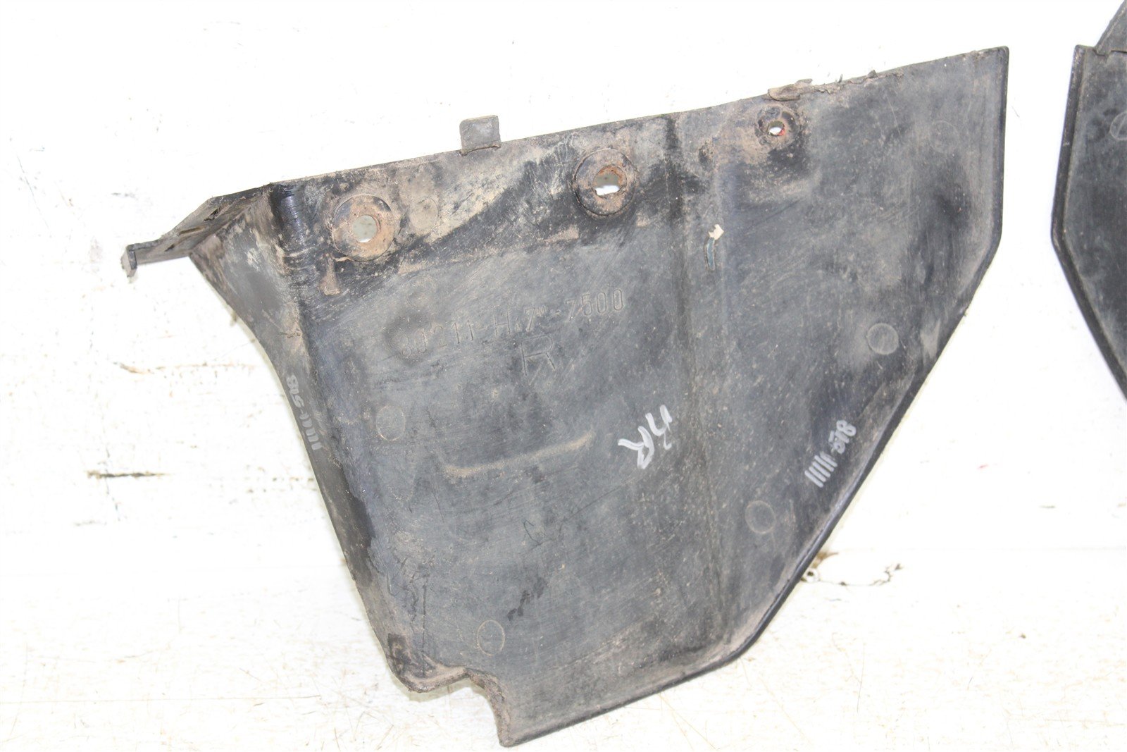 1987 Honda Fourtrax 350D Rear Mud Flap Kick Plate Shield 11111
