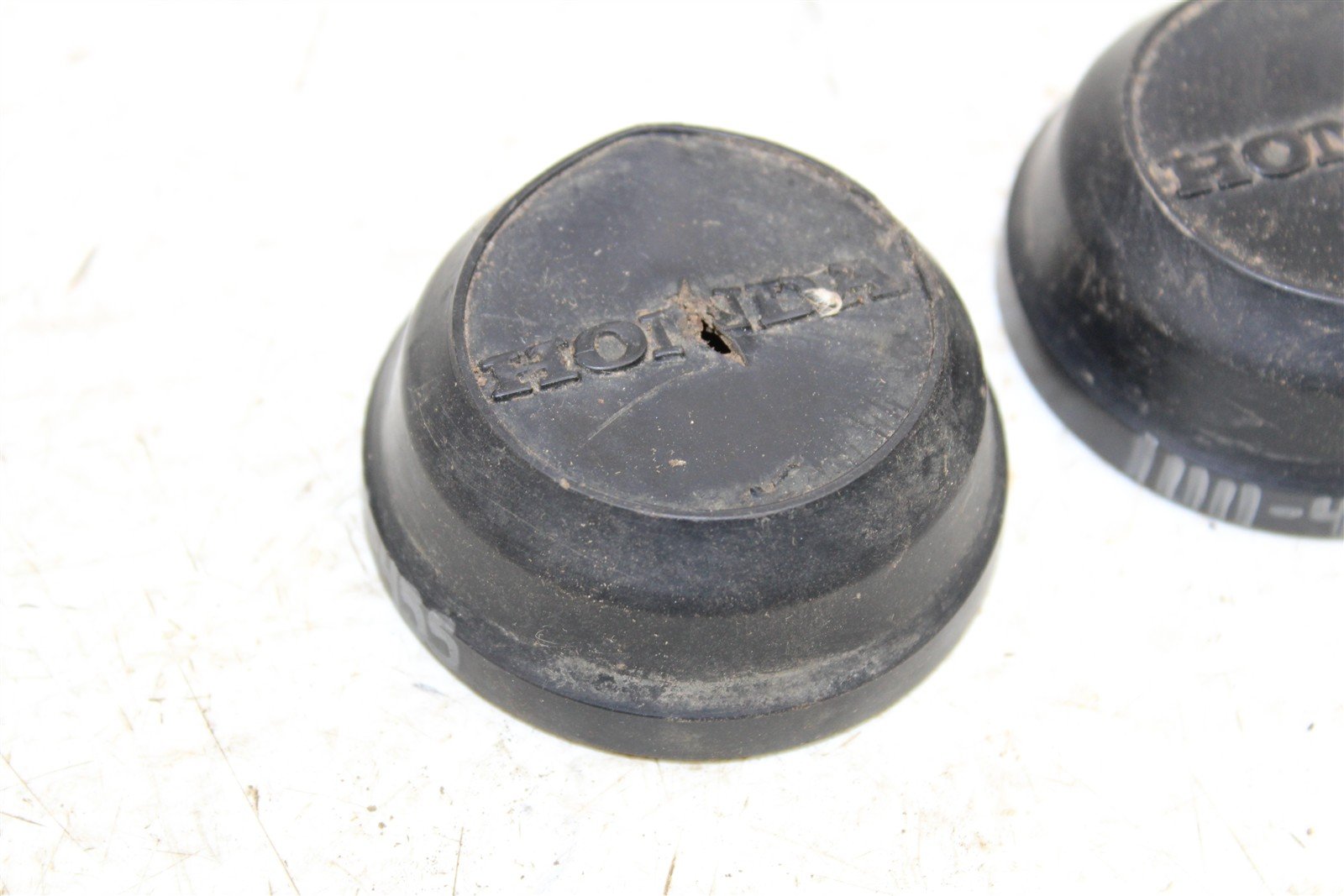 1987 Honda Fourtrax 350D Hub Caps Front Rear 11111